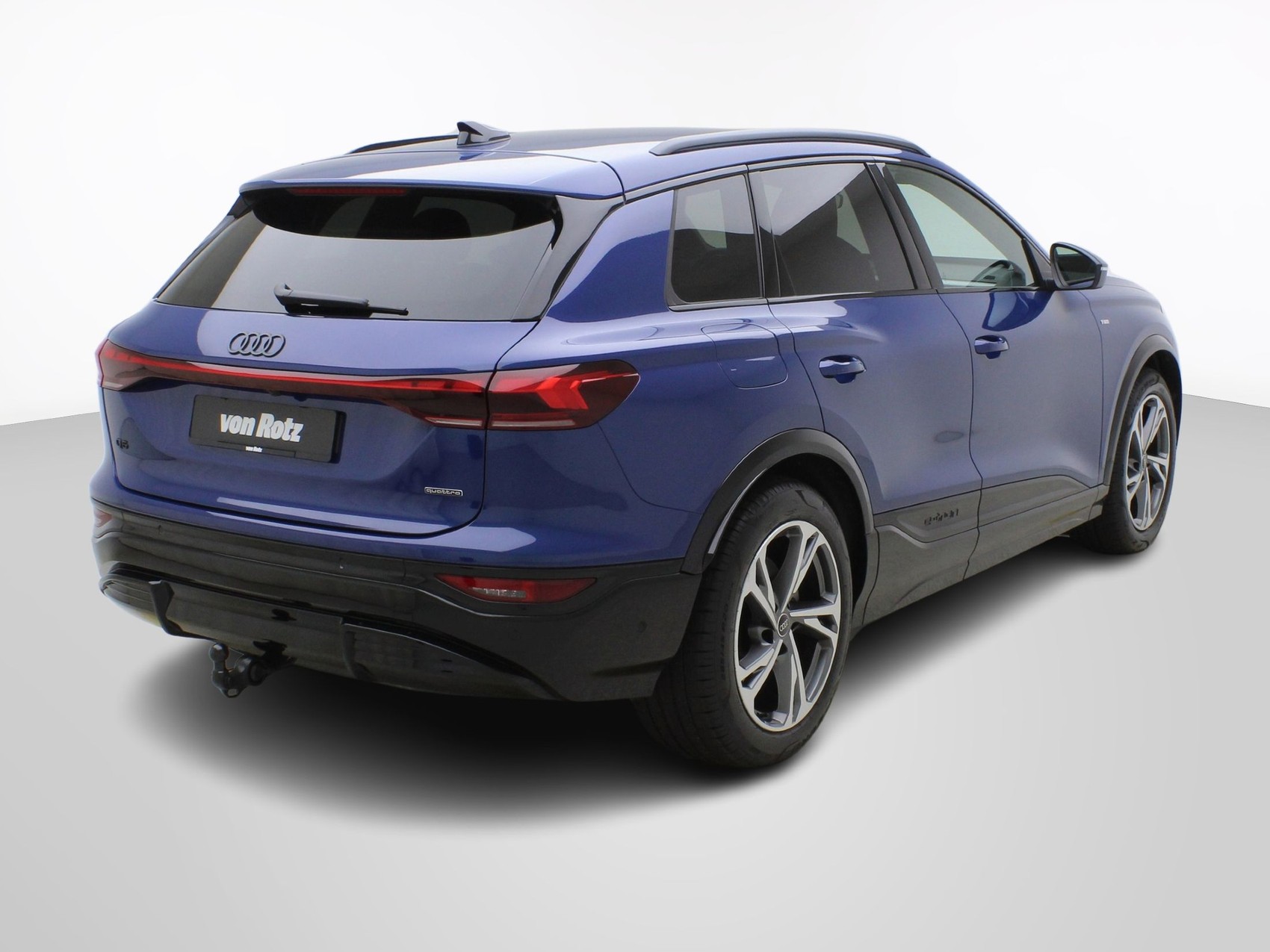 AUDI Q6 e-tron S line quattro **Audi Werksgarantie bis 02/2031**-image-4