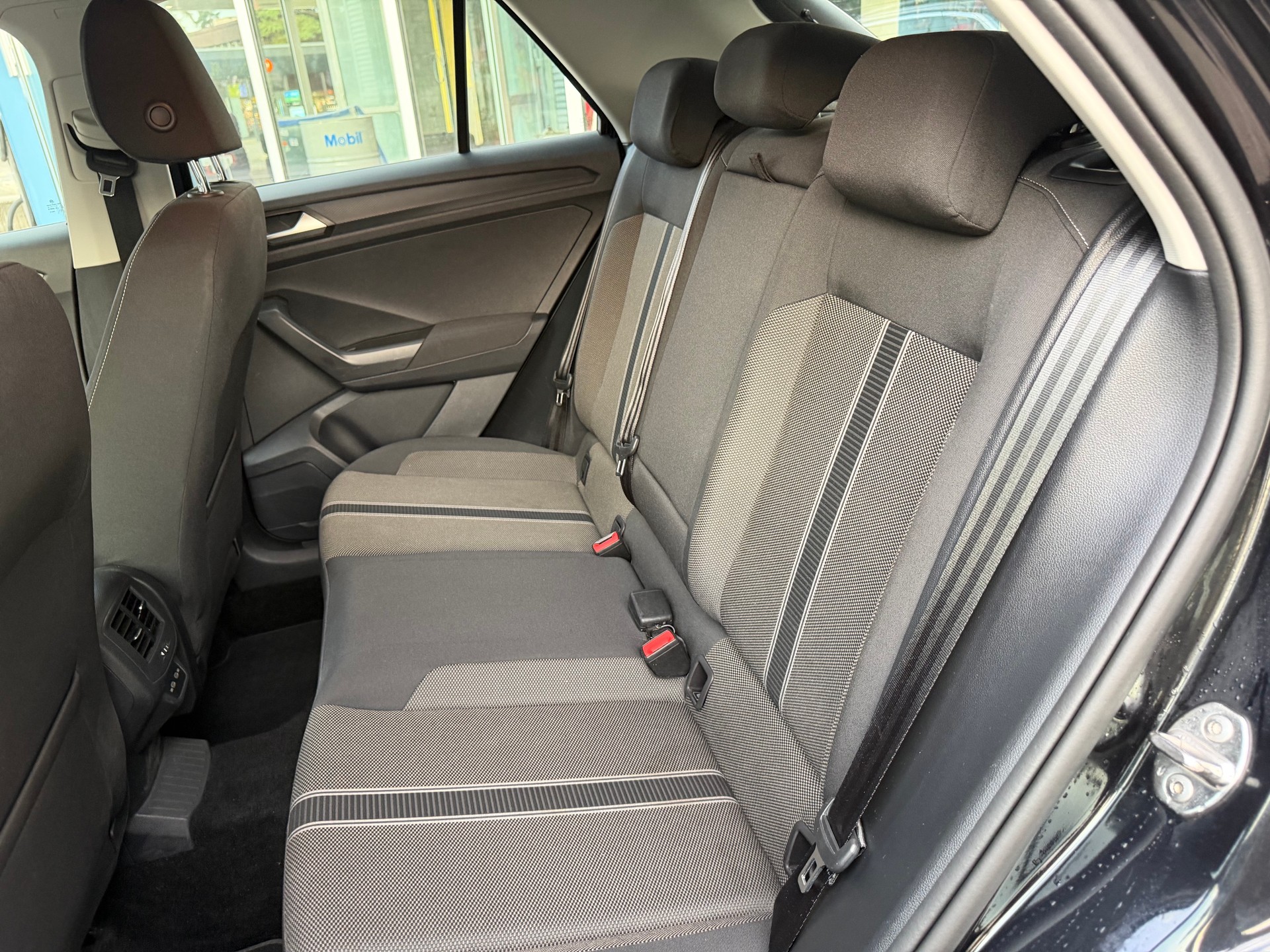 VW T-Roc 1.5 TSI EVO Advance DSG-image-9