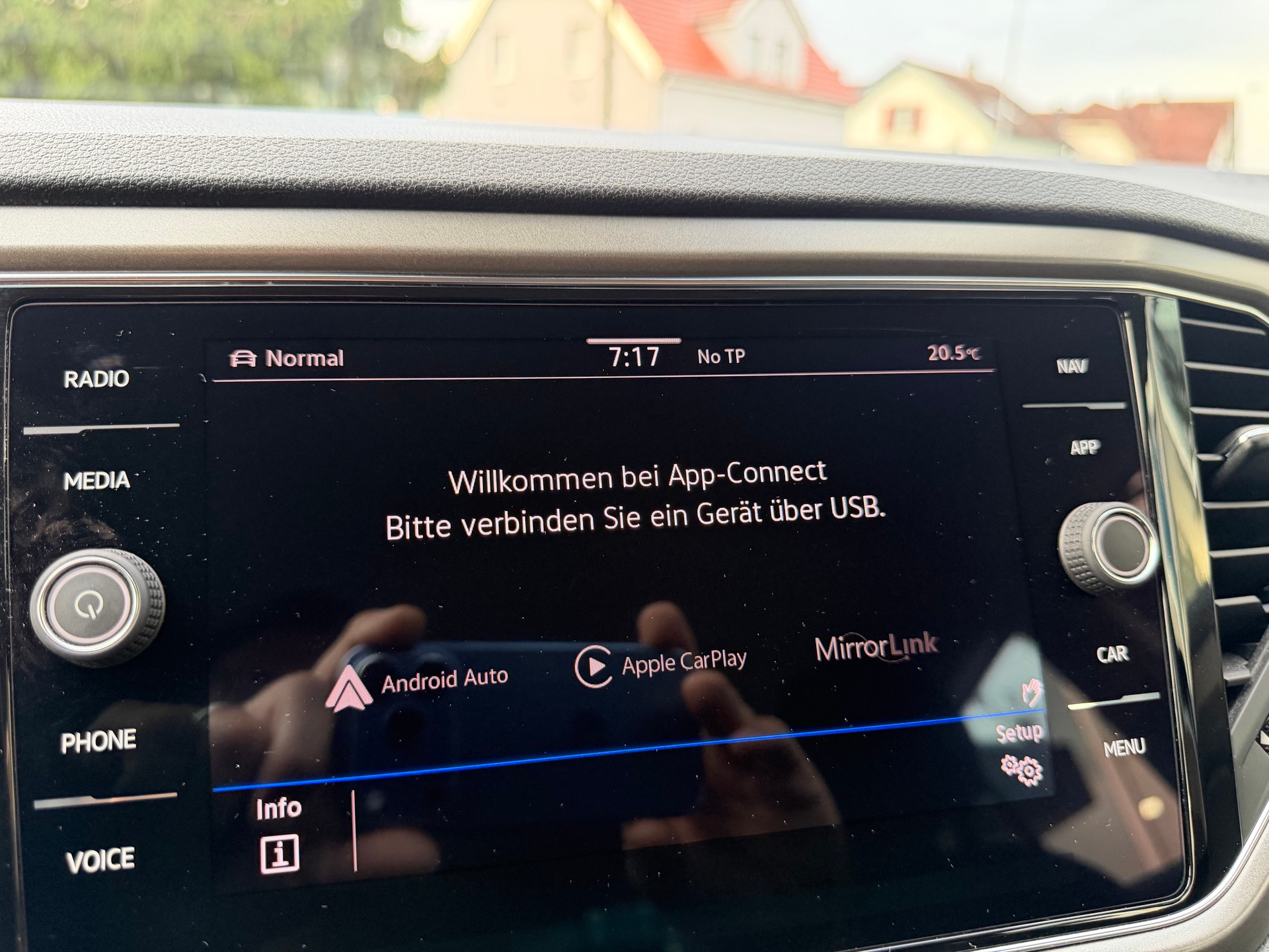 VW T-Roc 1.5 TSI EVO Advance DSG-image-13