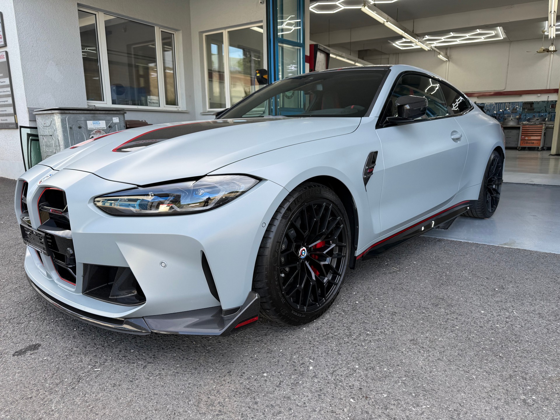 BMW M4 CSL Coupé-image-4