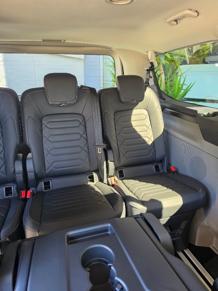 FORD Tourneo Bus 340 L1H1 PHEV TitaniumX-image-10