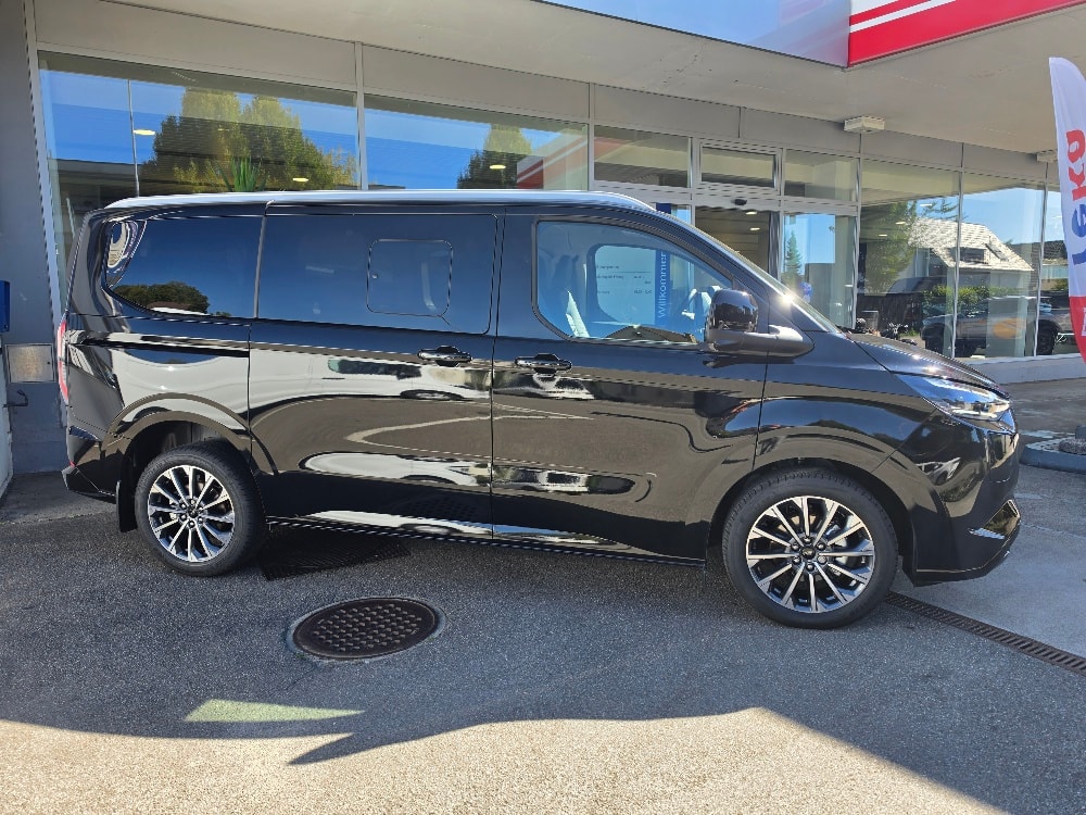 FORD Tourneo Bus 340 L1H1 PHEV TitaniumX-image-4