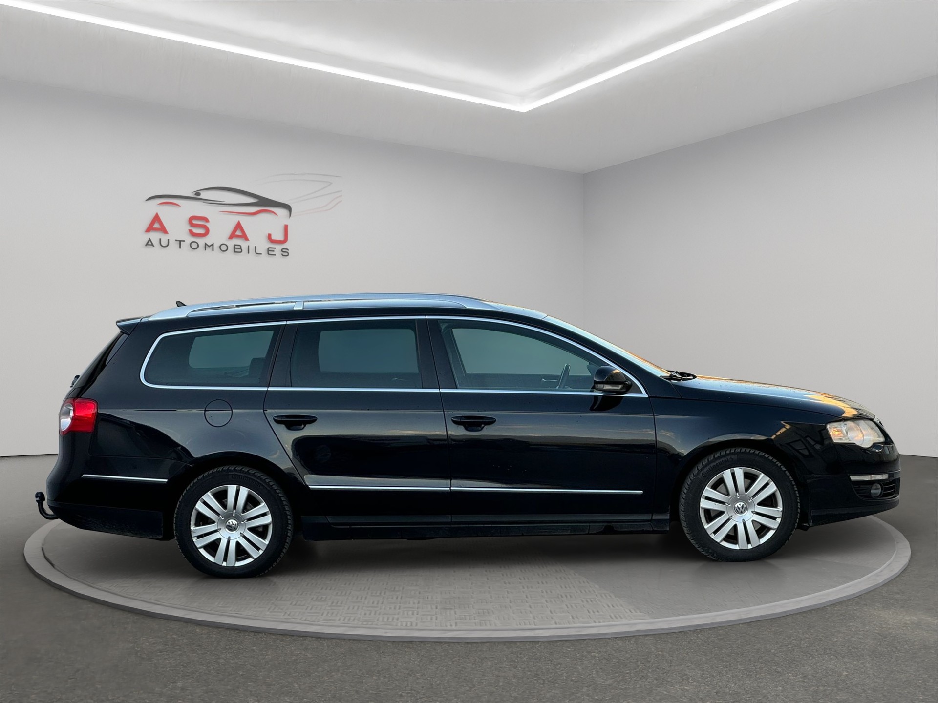VW Passat Variant 2.0 TDI Highline DSG-image-7