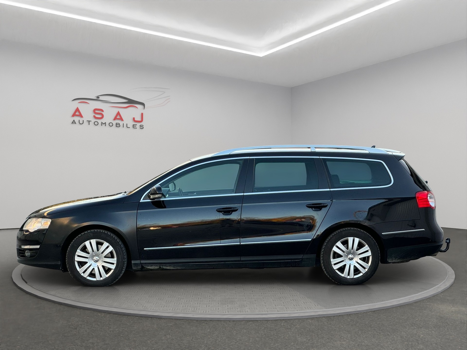 VW Passat Variant 2.0 TDI Highline DSG-image-3