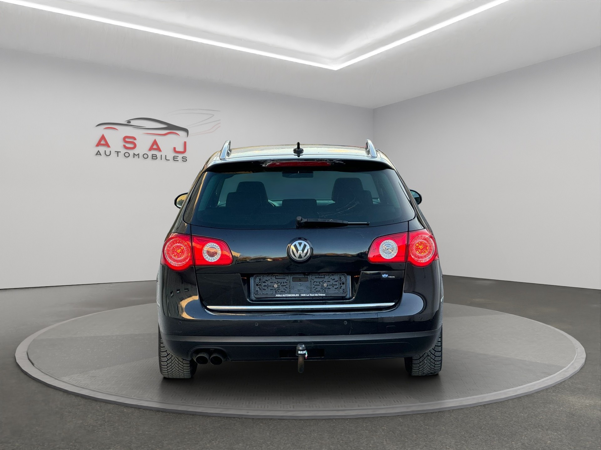 VW Passat Variant 2.0 TDI Highline DSG-image-5