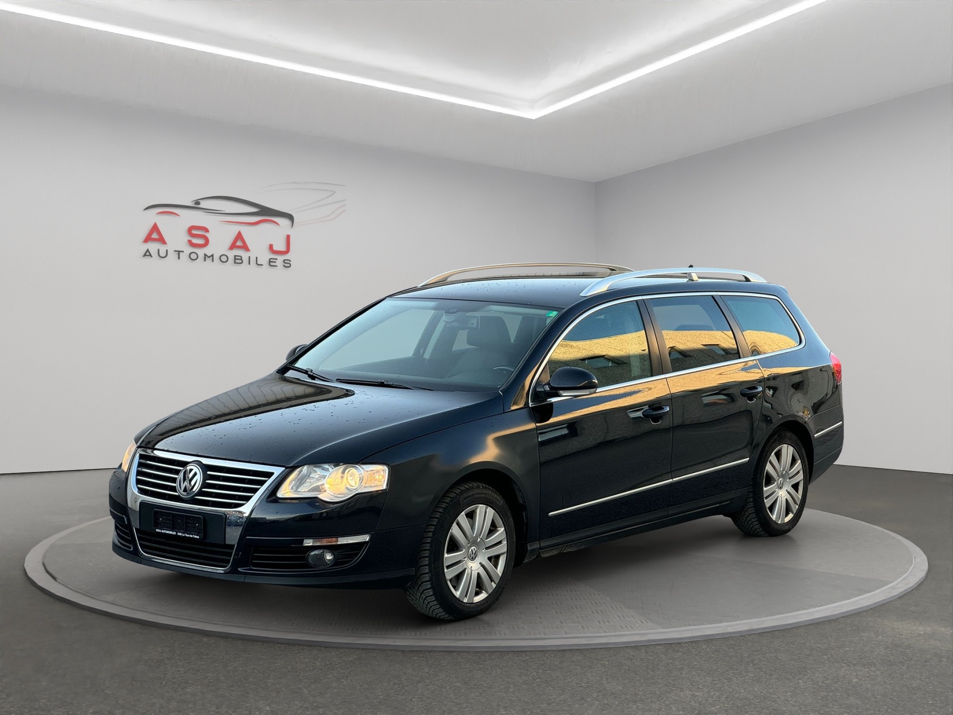 VW Passat Variant 2.0 TDI Highline DSG-image-2