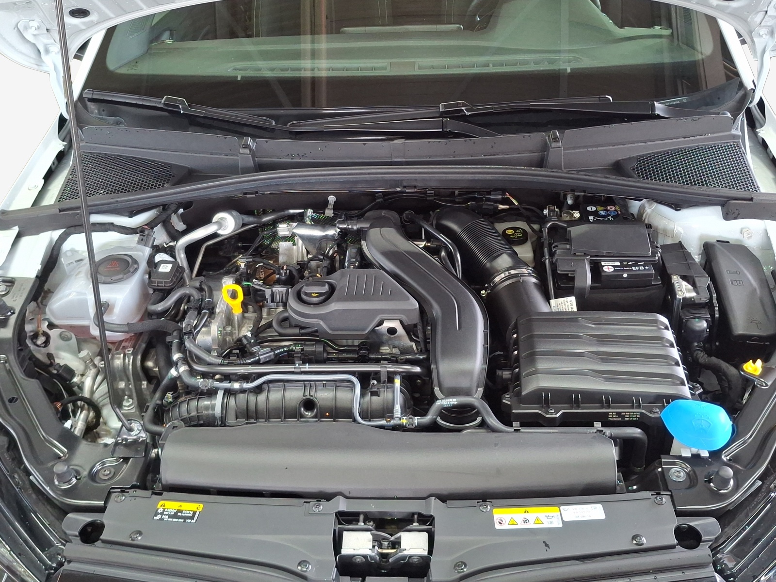 SKODA Fabia 1.5 TSI Monte Carlo DSG-image-15