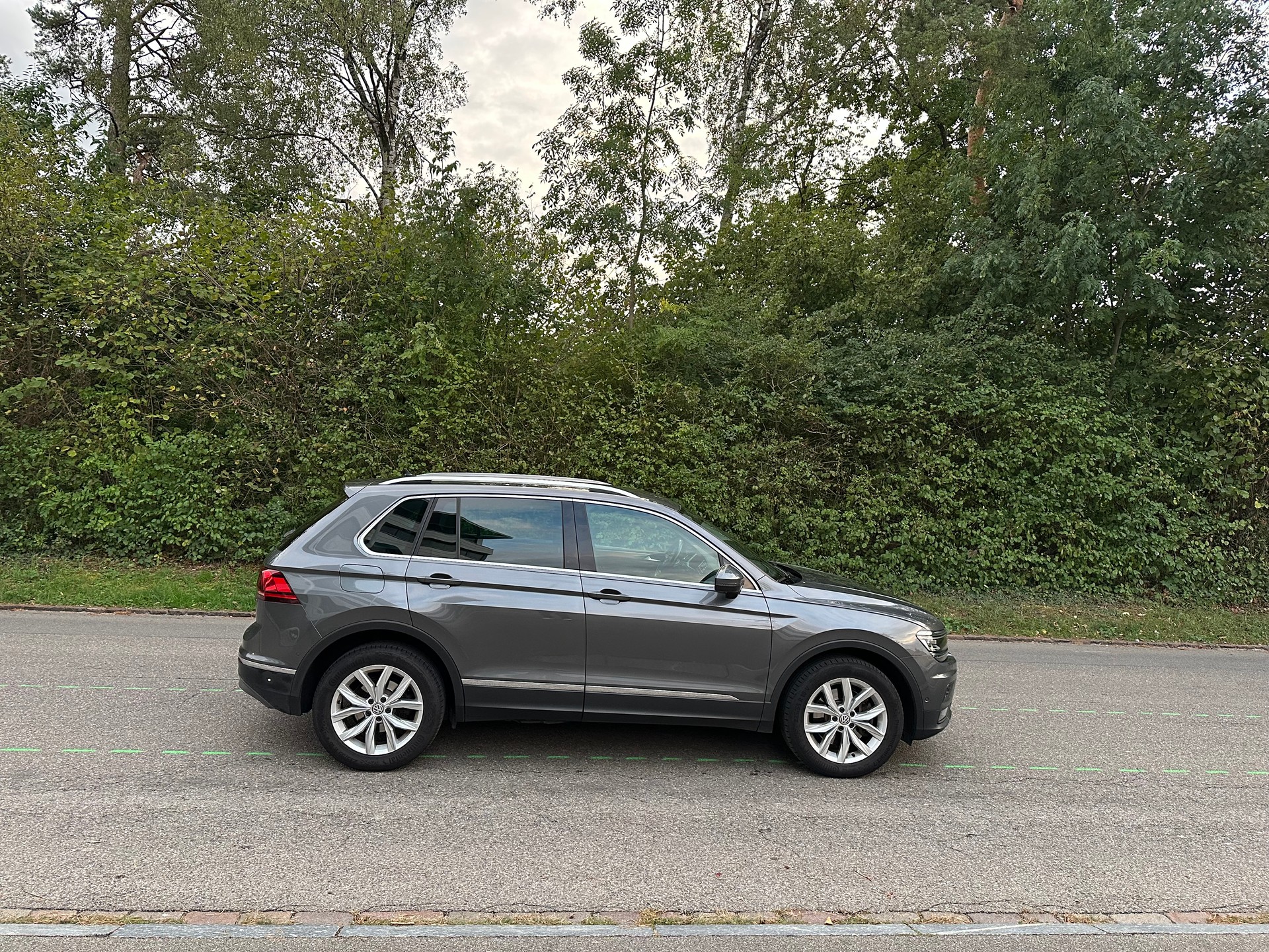 VW Tiguan 2.0 TDI SCR Highline 4Motion DSG-image-5