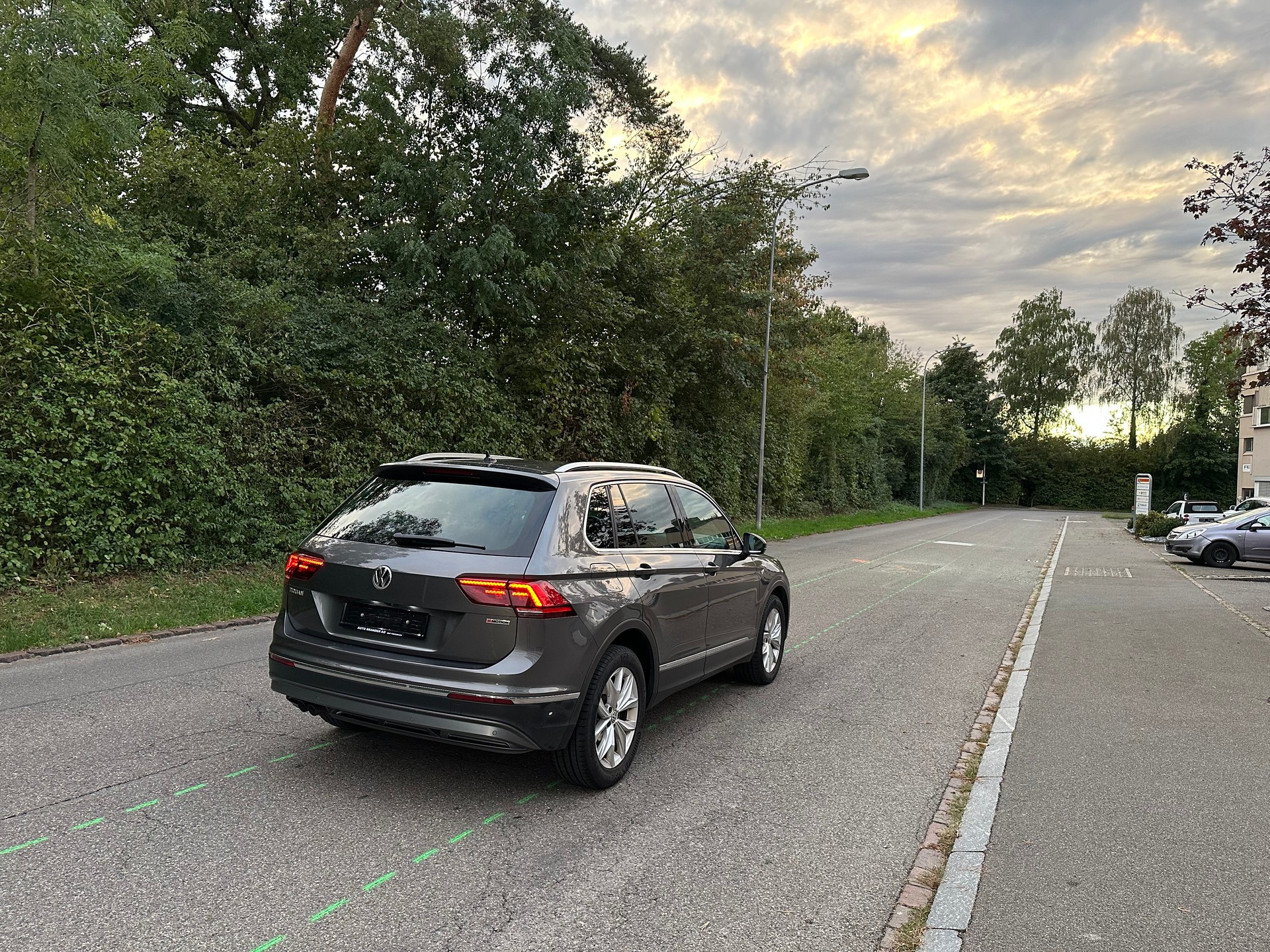 VW Tiguan 2.0 TDI SCR Highline 4Motion DSG-image-4