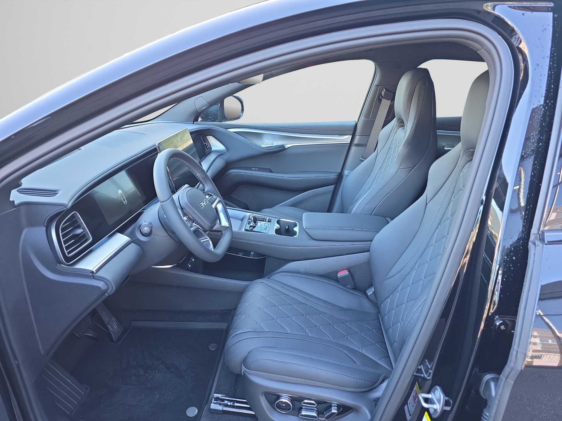 BYD Sealion 7 Excellence AWD-image-7