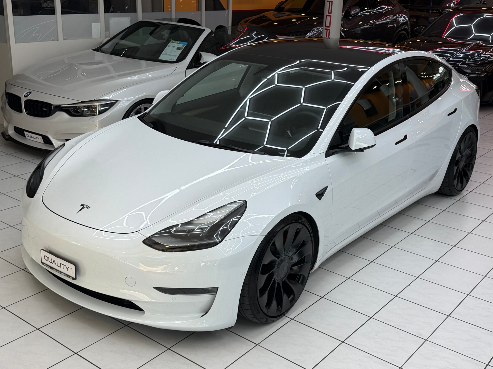 TESLA Model 3 Performance D-image-5