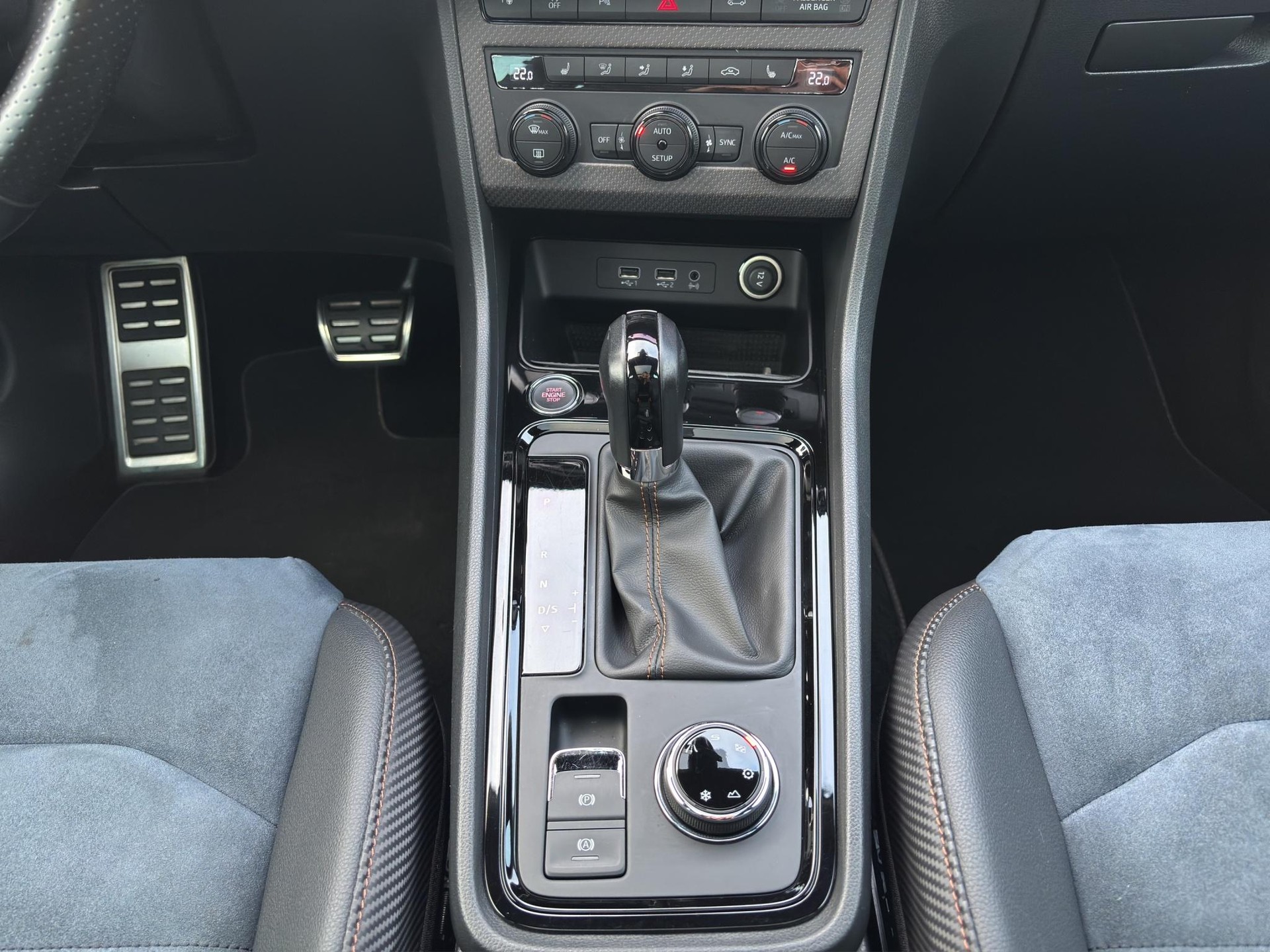 CUPRA Ateca 2.0 TSI VZ 4Drive DSG-image-6