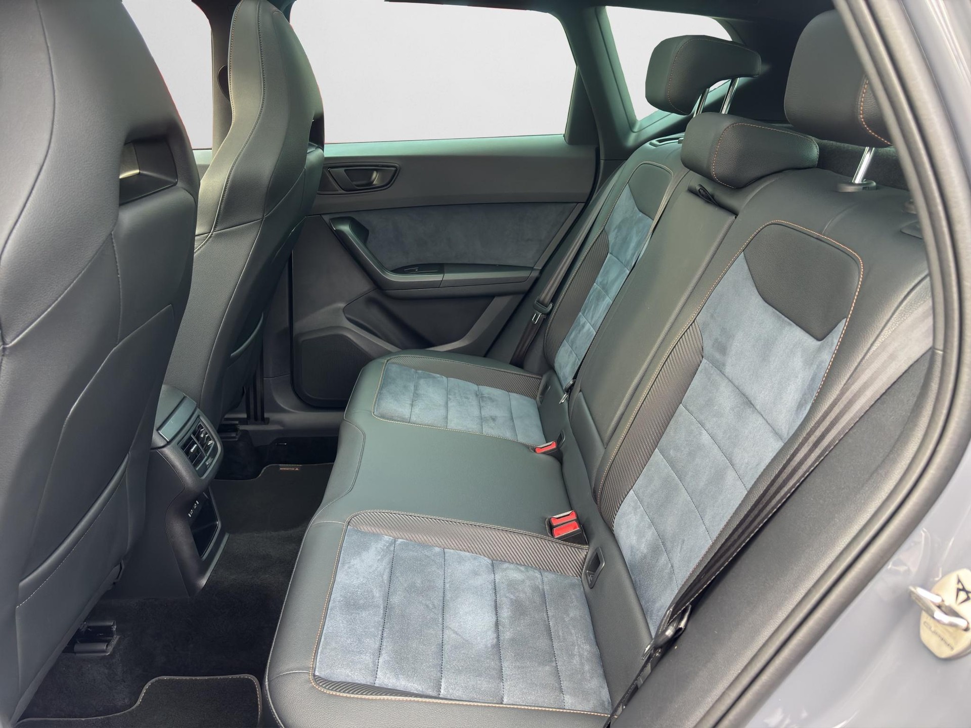 CUPRA Ateca 2.0 TSI VZ 4Drive DSG-image-13