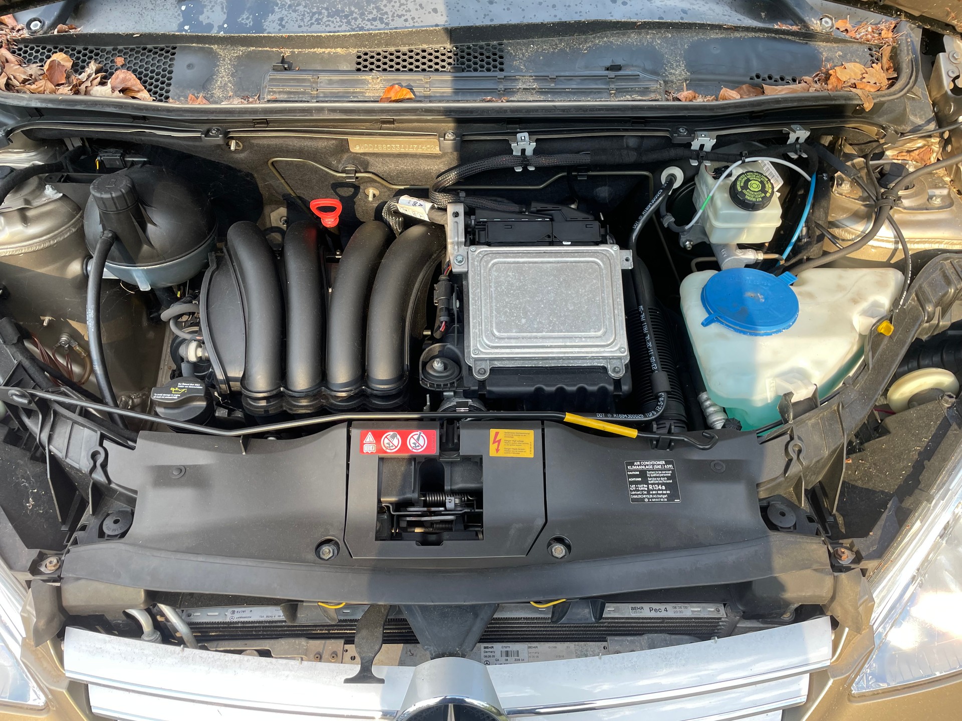 MERCEDES-BENZ A 200 Avantgarde-image-8