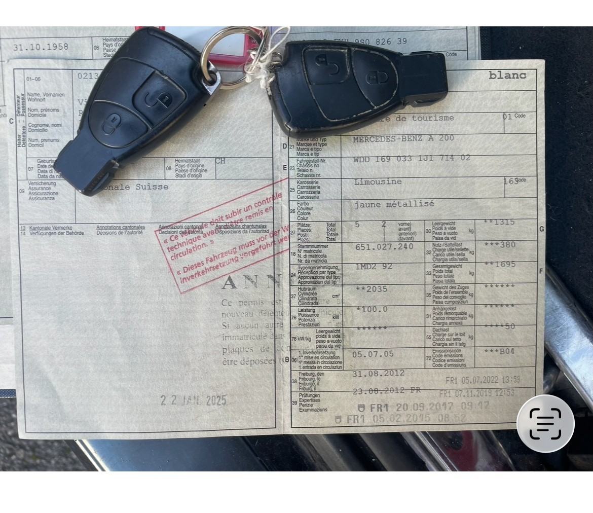 MERCEDES-BENZ A 200 Avantgarde-image-11