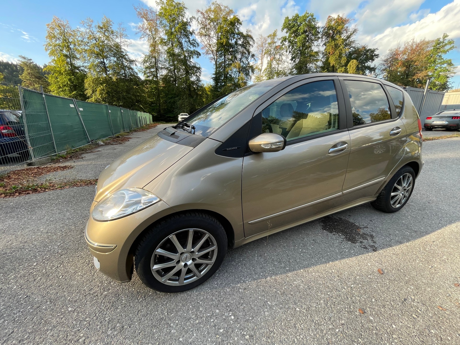 MERCEDES-BENZ A 200 Avantgarde-image-1