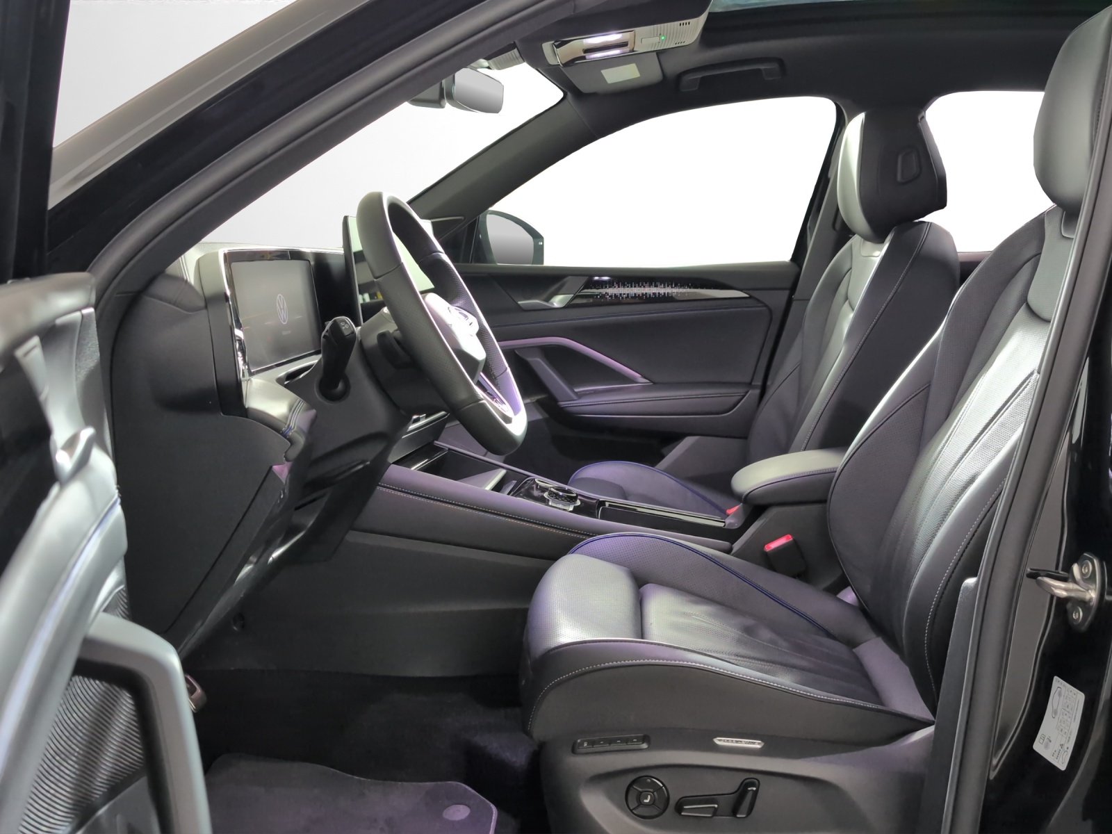 VW Tiguan 2.0 TSI DSG R-Line 4Motion-image-5