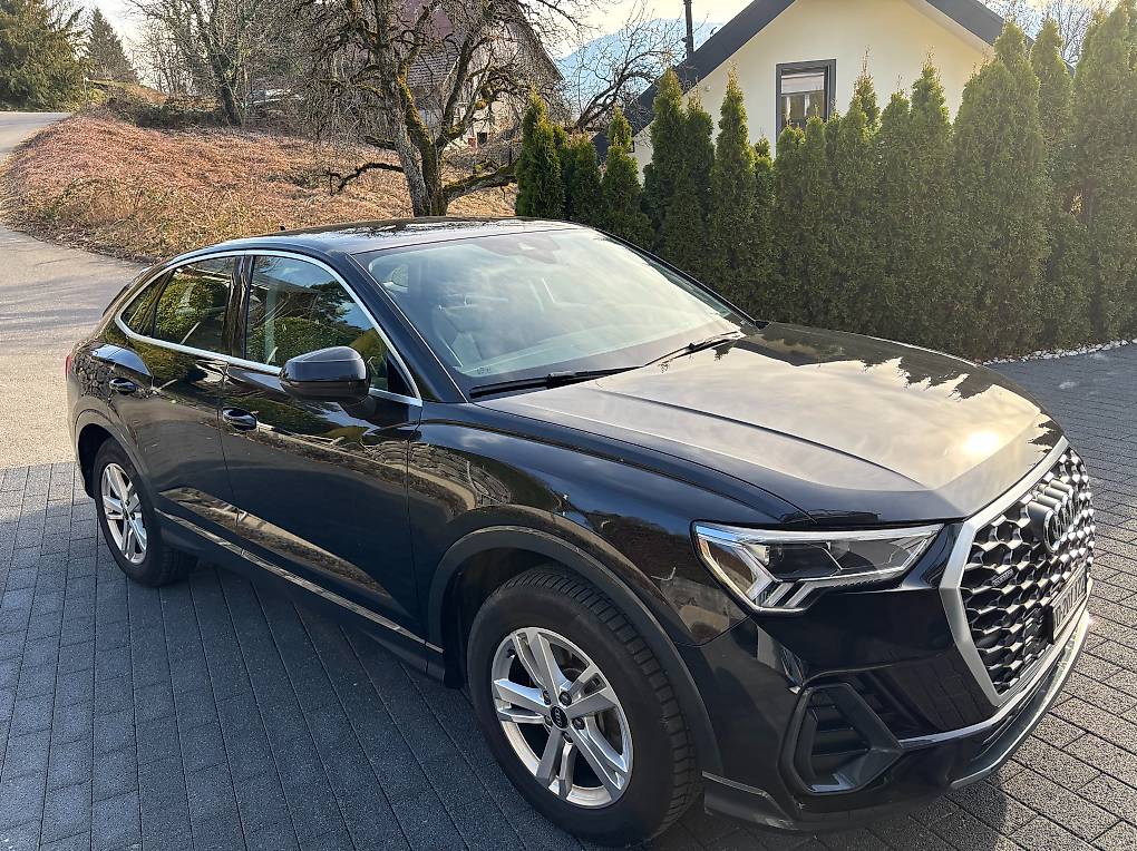 AUDI Q3-image-0