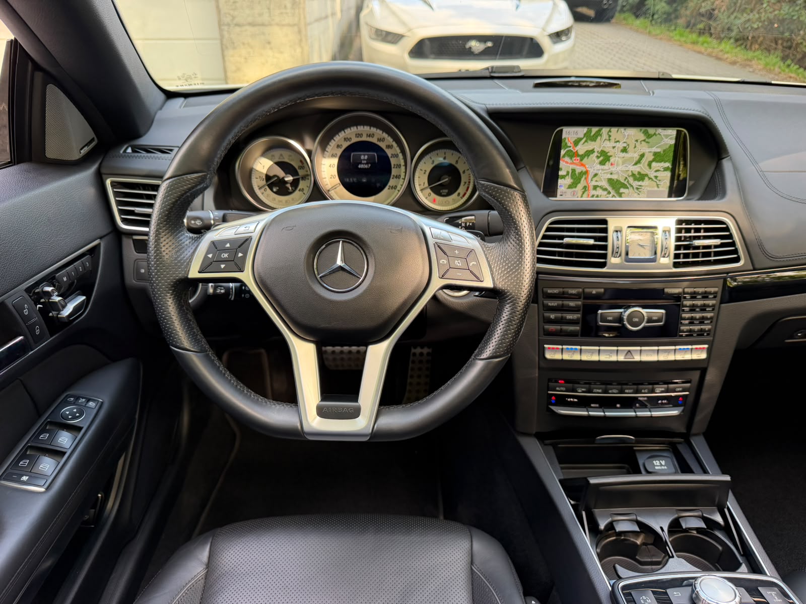 MERCEDES-BENZ E 500 7G-Tronic-image-17