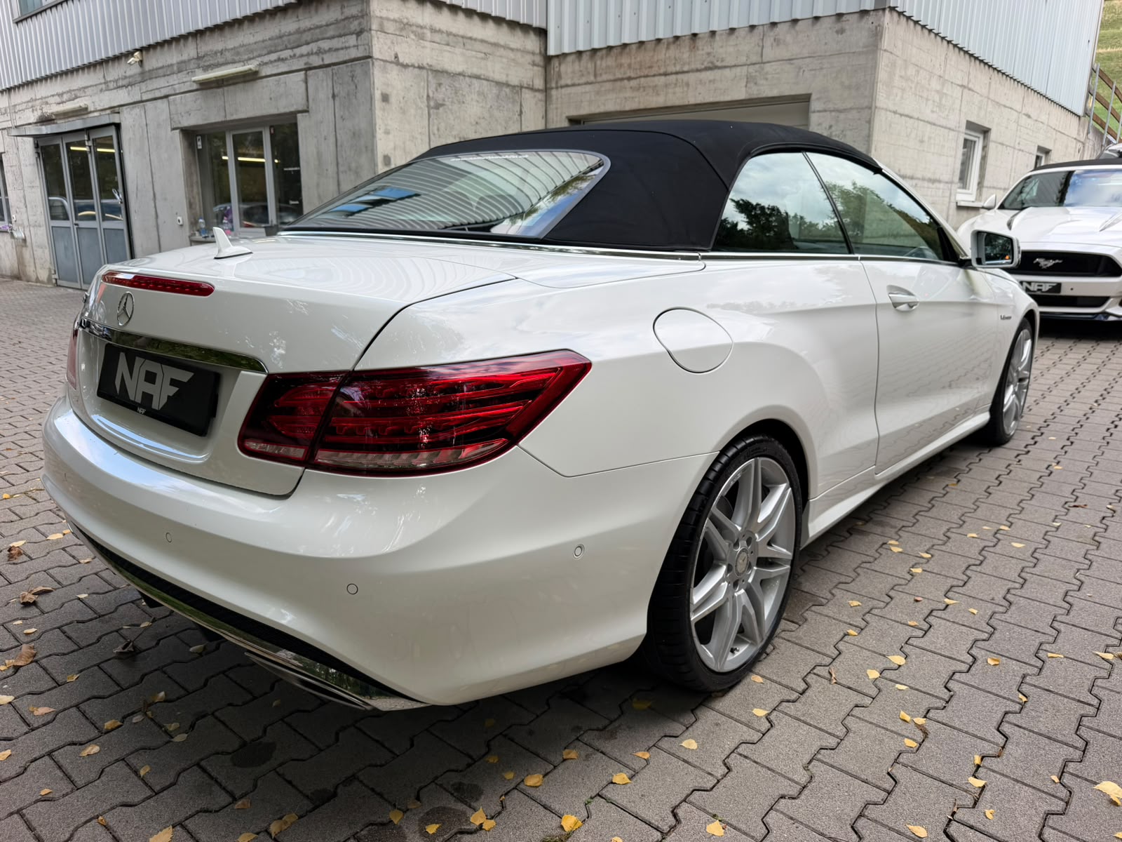 MERCEDES-BENZ E 500 7G-Tronic-image-4