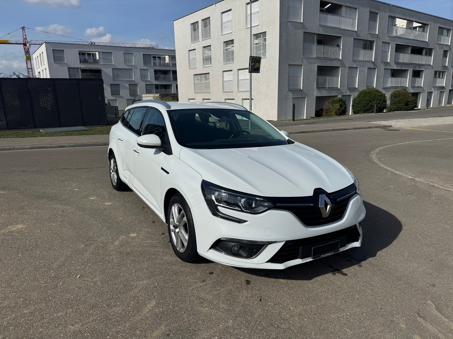 RENAULT Mégane Grandtour 1.5 dCi Business Line EDC-image-1