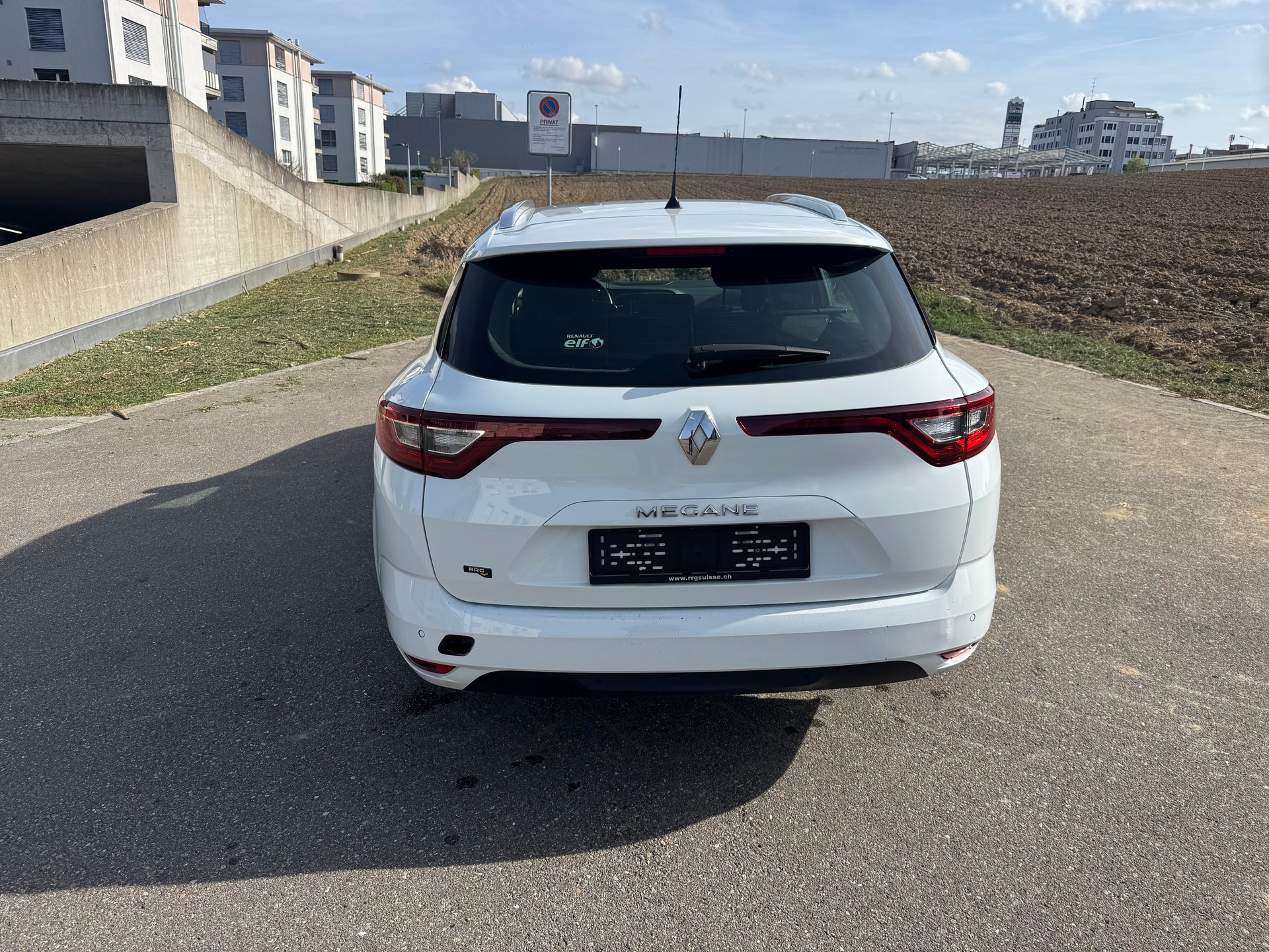 RENAULT Mégane Grandtour 1.5 dCi Business Line EDC-image-5