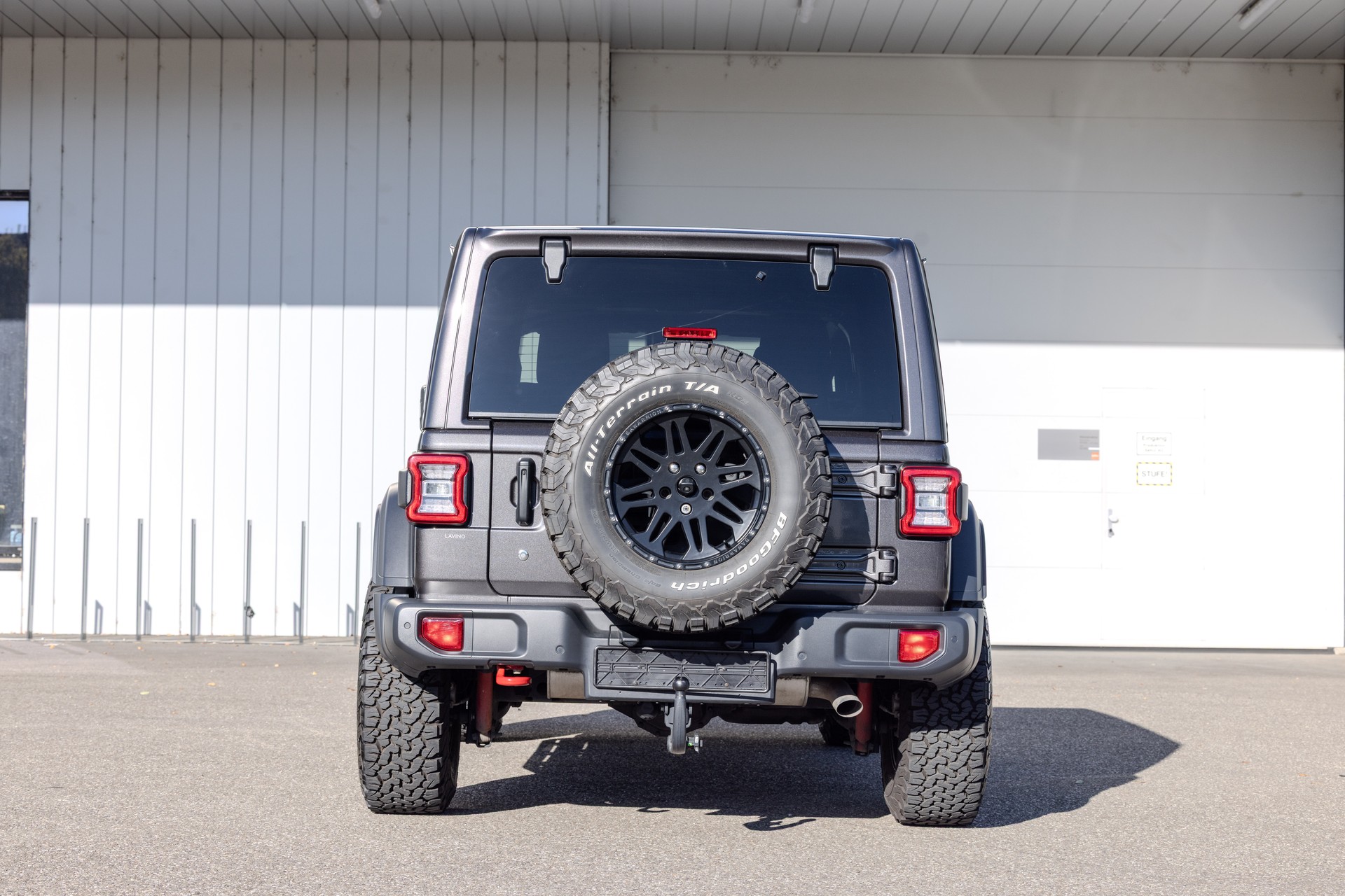 JEEP 2.0 Turbo Rubicon Unlimited-image-3