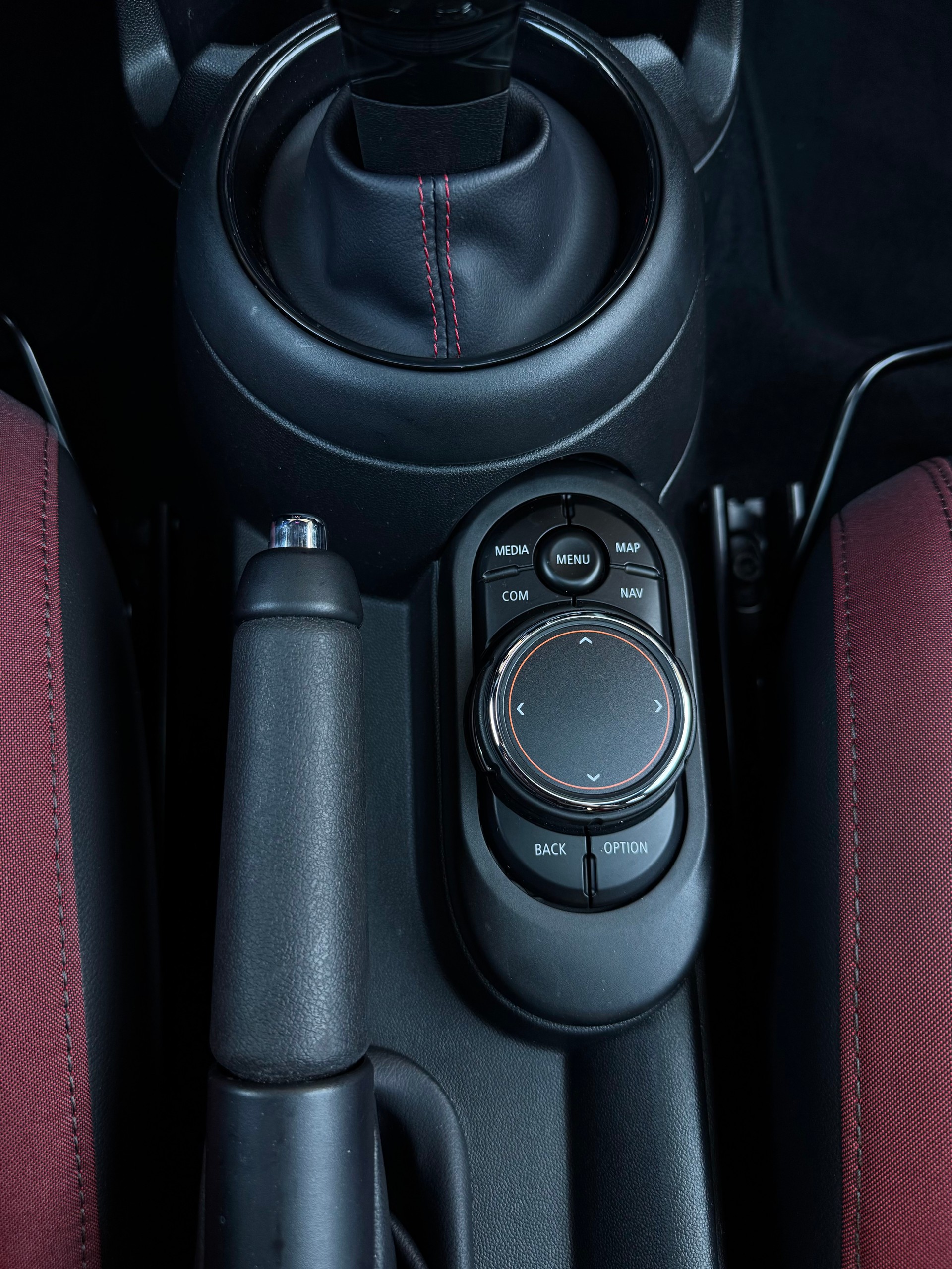 MINI Cooper John Cooper Works Steptronic / ab MFK 03.2026-image-18