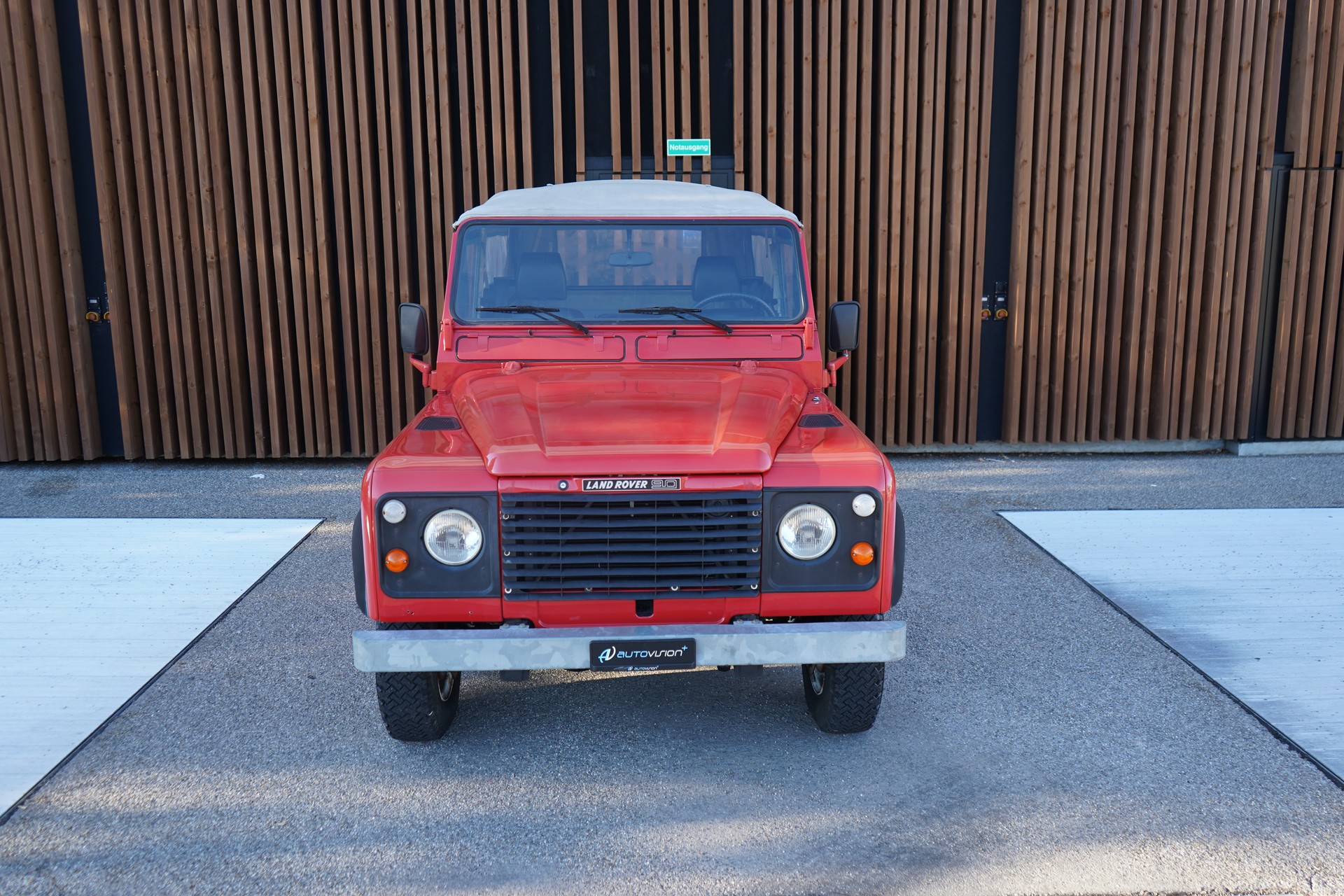 LAND ROVER LAND ROVER 90 2.3 STATION WAGON l 75 PS-image-12