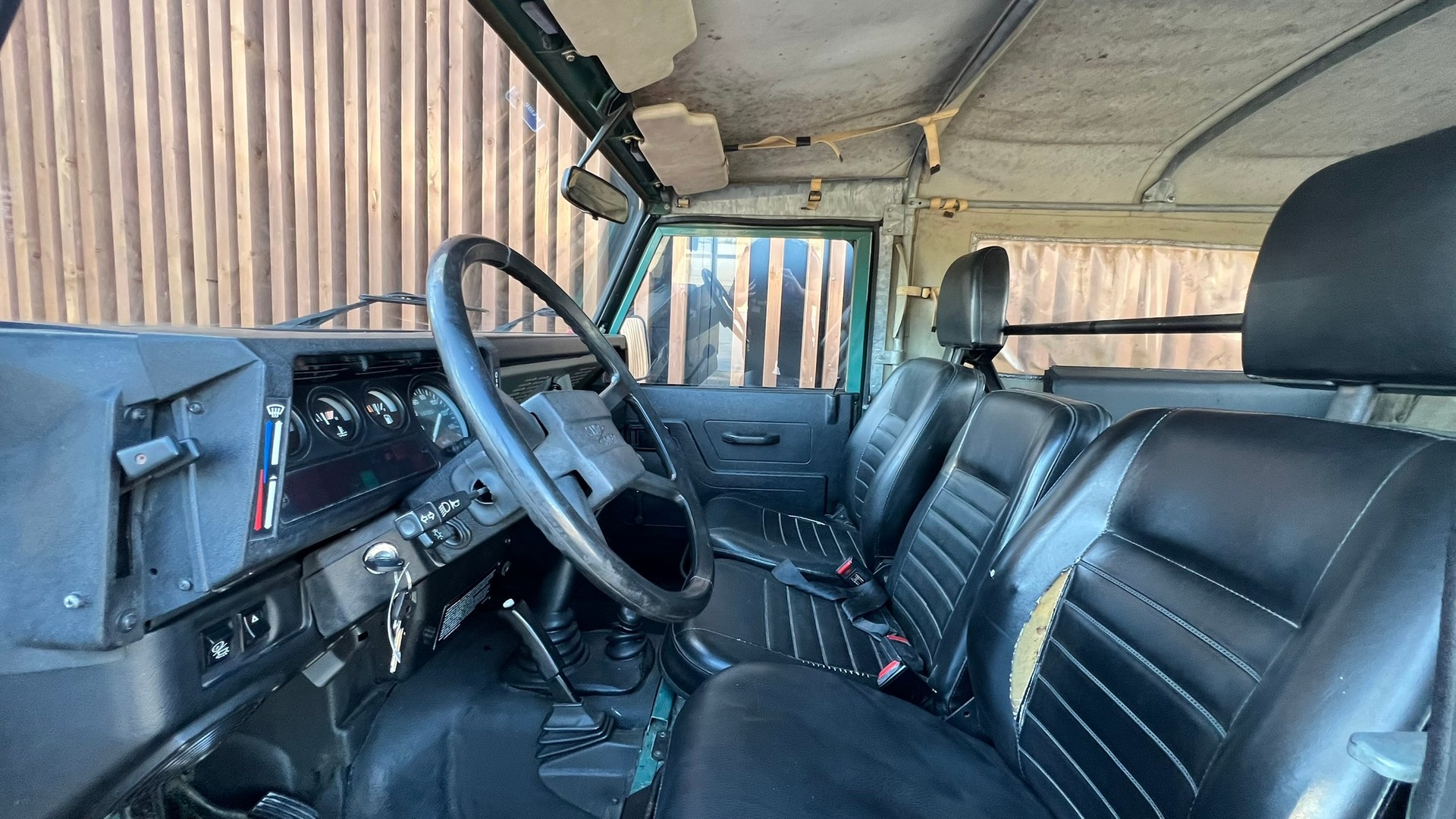 LAND ROVER LAND ROVER 90 2.3 STATION WAGON l 75 PS-image-27