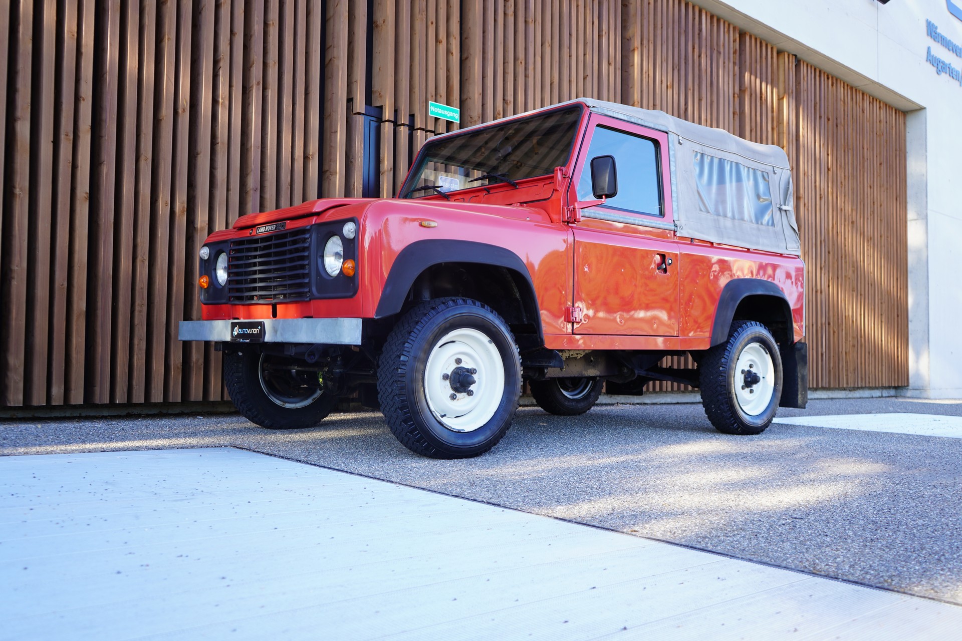 LAND ROVER LAND ROVER 90 2.3 STATION WAGON l 75 PS-image-7