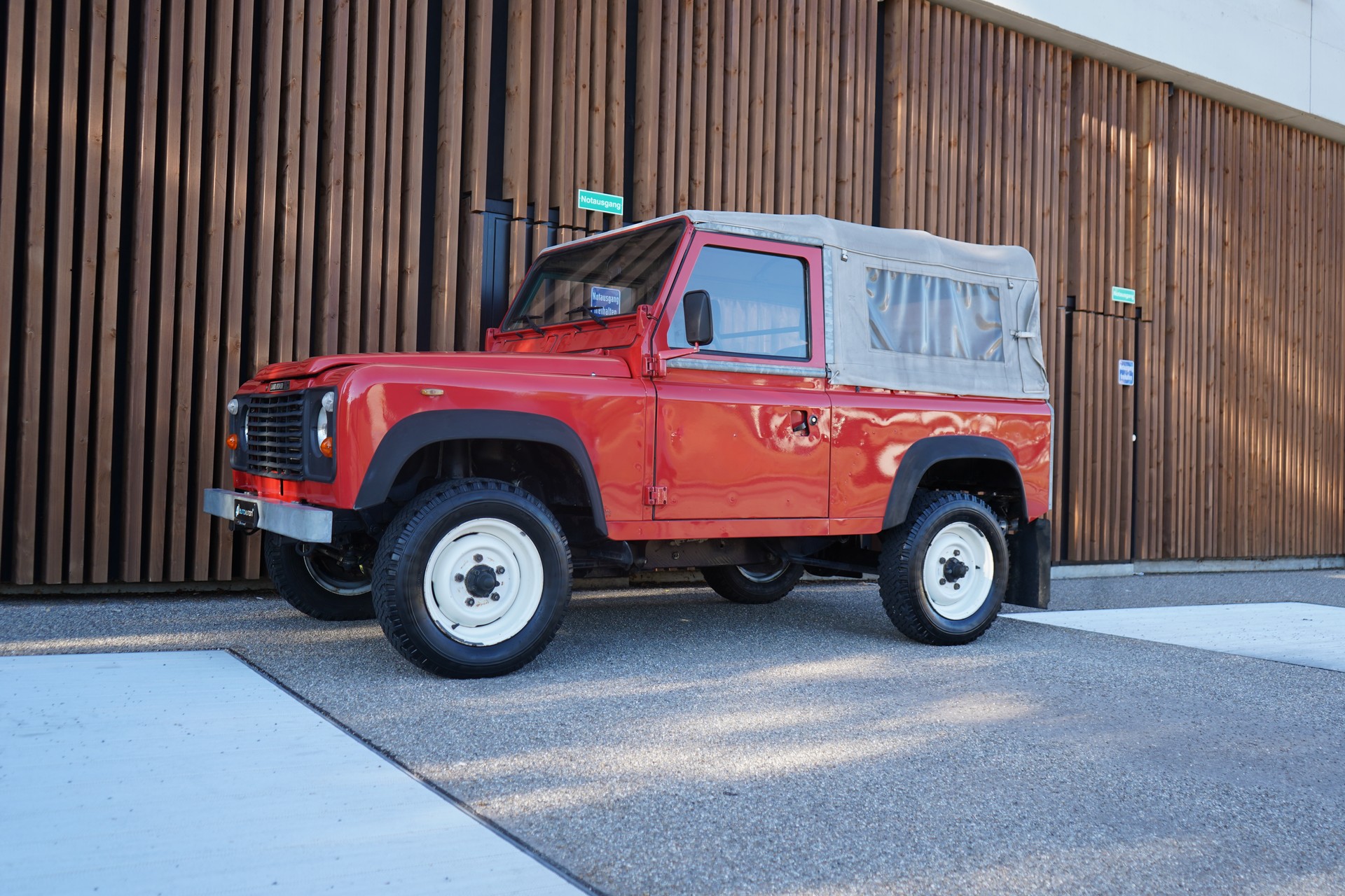 LAND ROVER LAND ROVER 90 2.3 STATION WAGON l 75 PS-image-5