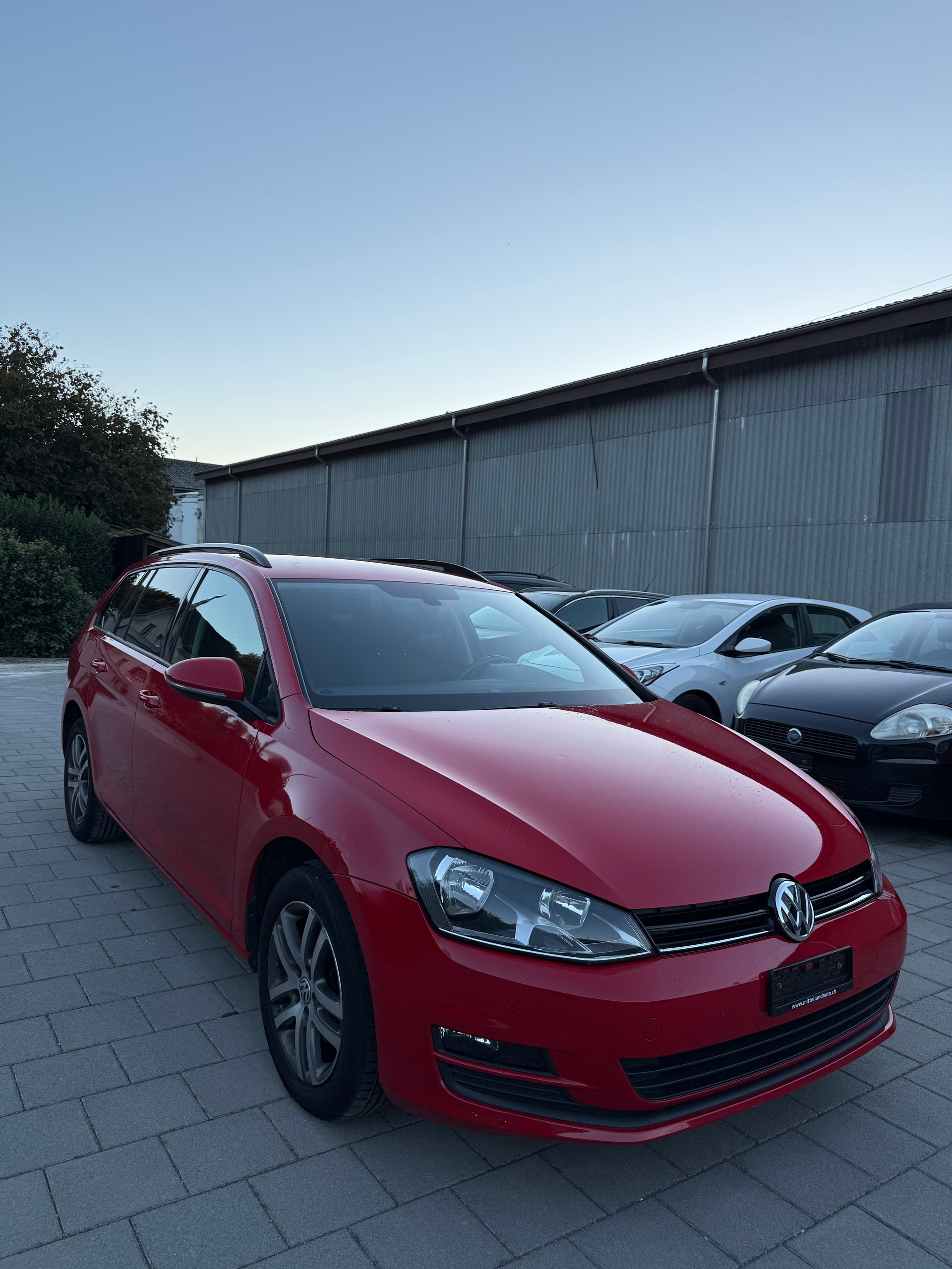 VW Golf Variant 1.6 TDI Comfortline DSG-image-2