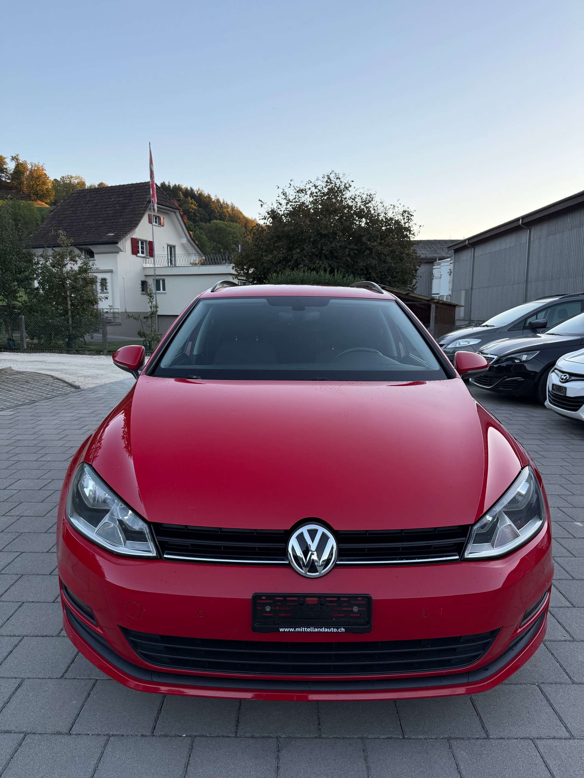VW Golf Variant 1.6 TDI Comfortline DSG-image-1