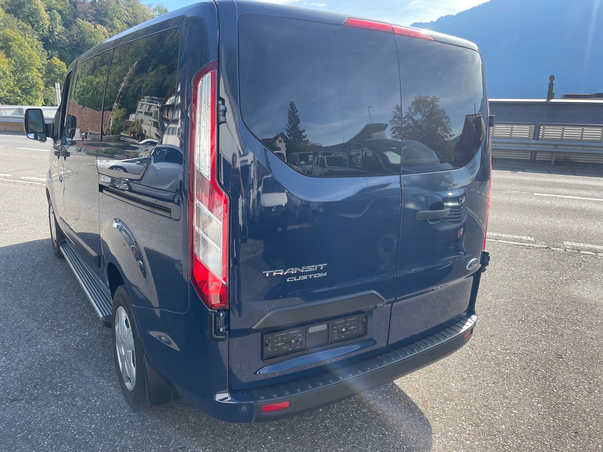 FORD Transit Custom 320 L1H1 Trend A-image-2