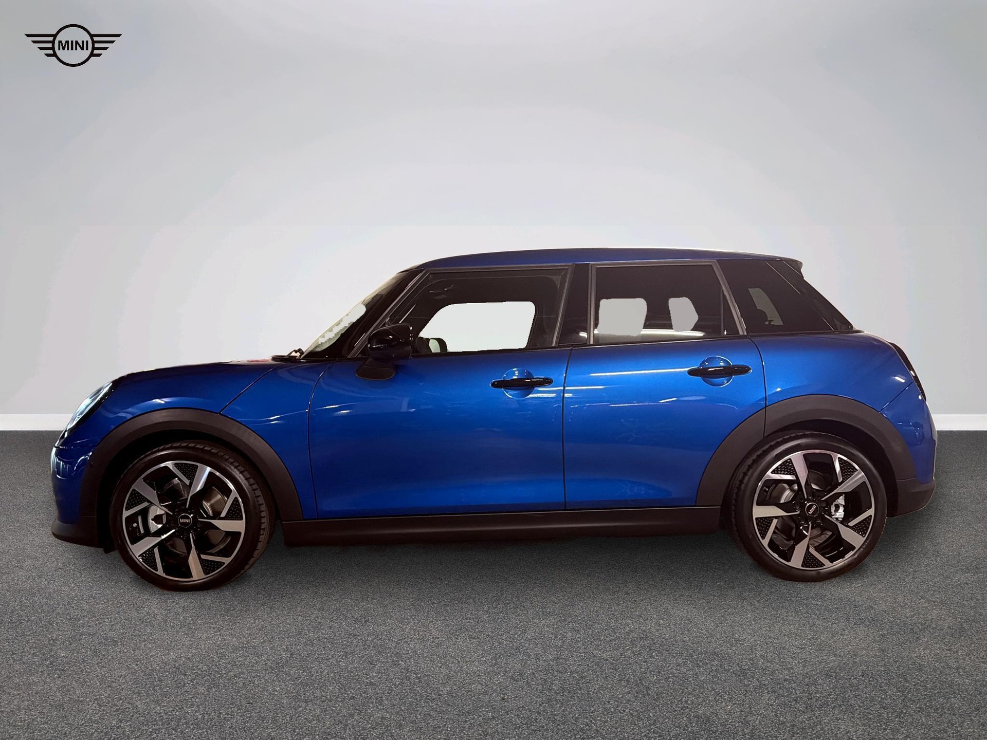 MINI Cooper 5 door C-image-1