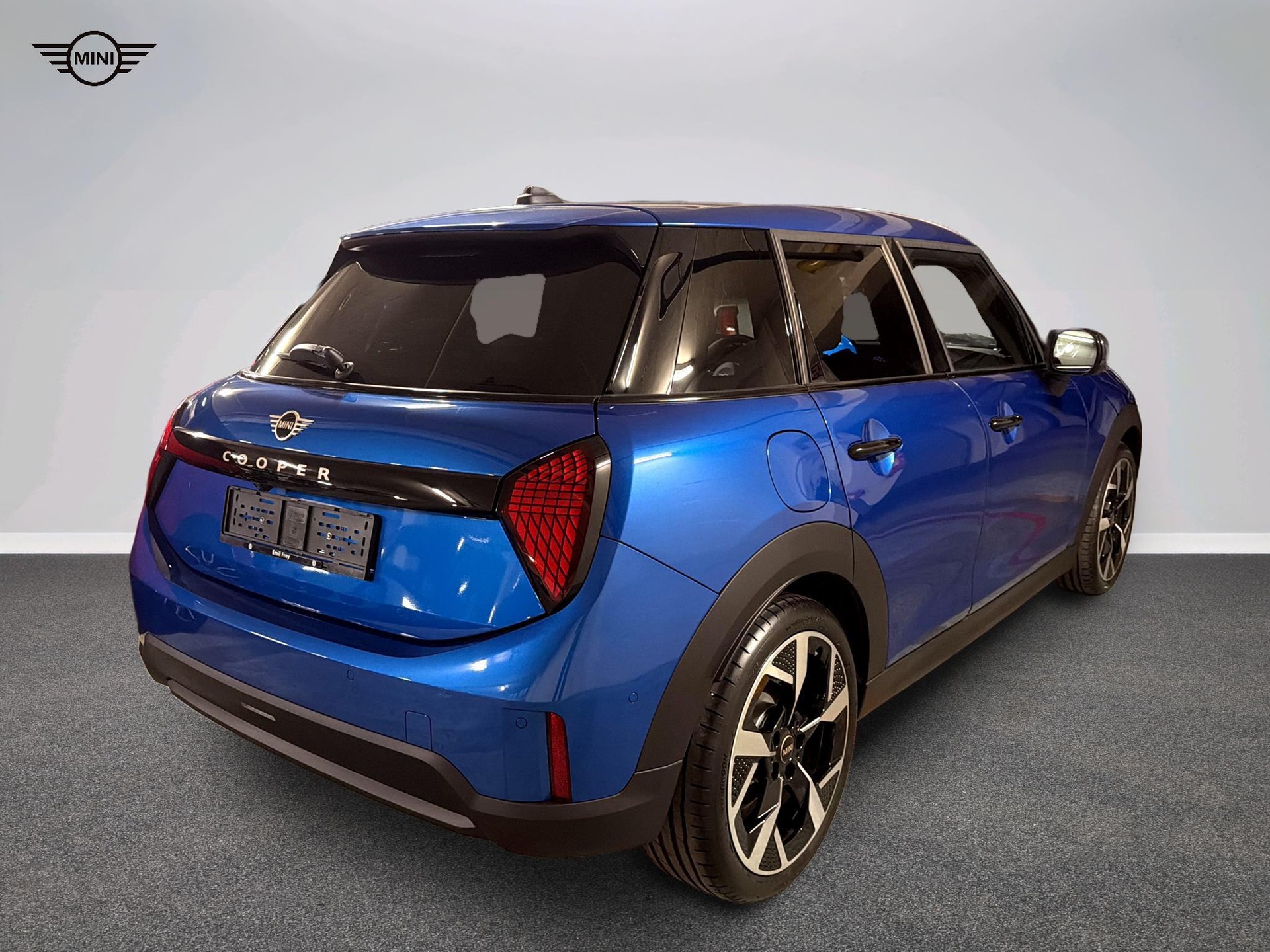 MINI Cooper 5 door C-image-3