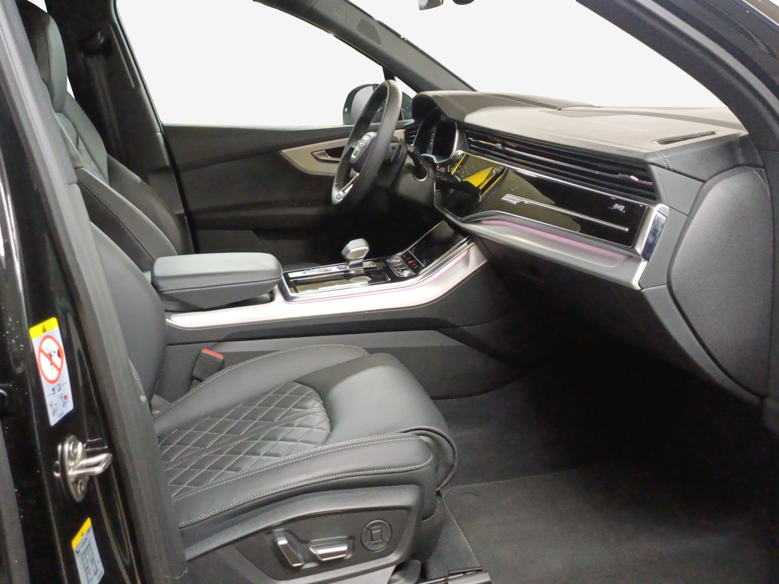 AUDI Q7 SUV TFSI e quattro 290 kW S line tiptronic-image-13