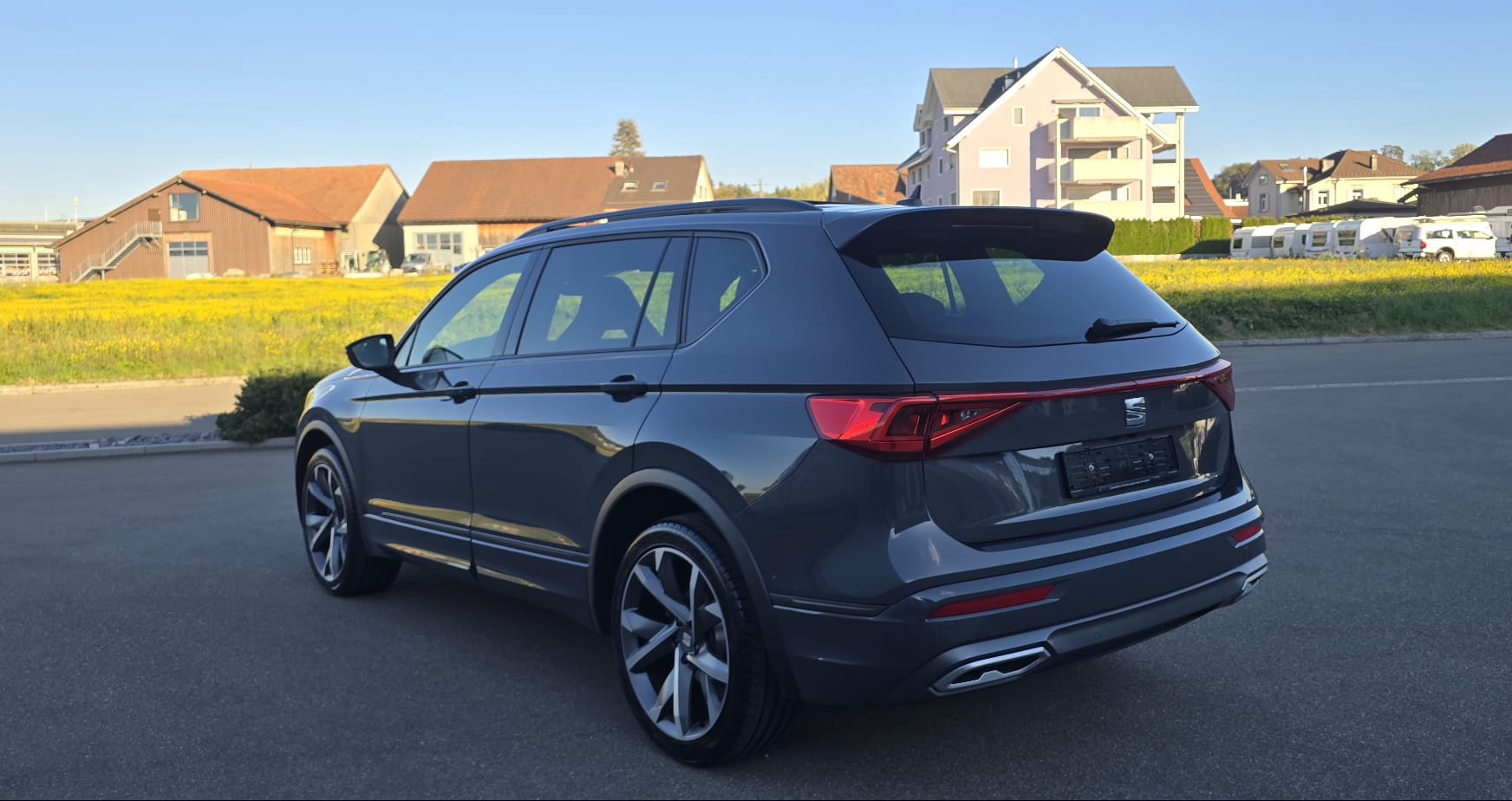 SEAT TARRACO///FR Line/// 4 Drive/// Herstellgarantie/// Gratis Service bis 100'000km-showroom-element-3