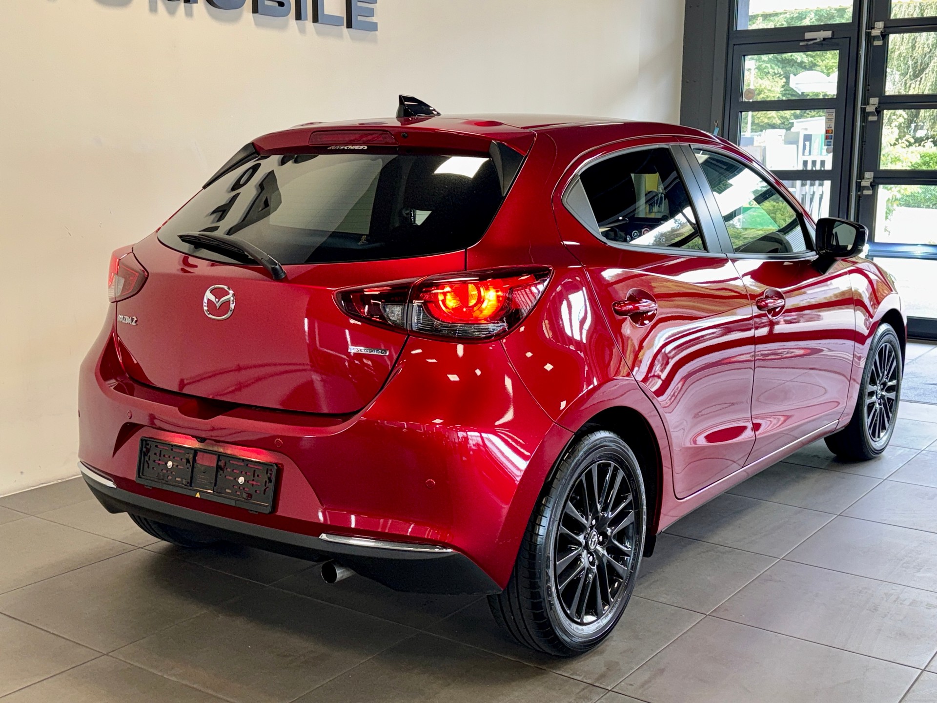 MAZDA 2 SKYACTIV-G 115 Mild Hybrid Homura-image-2