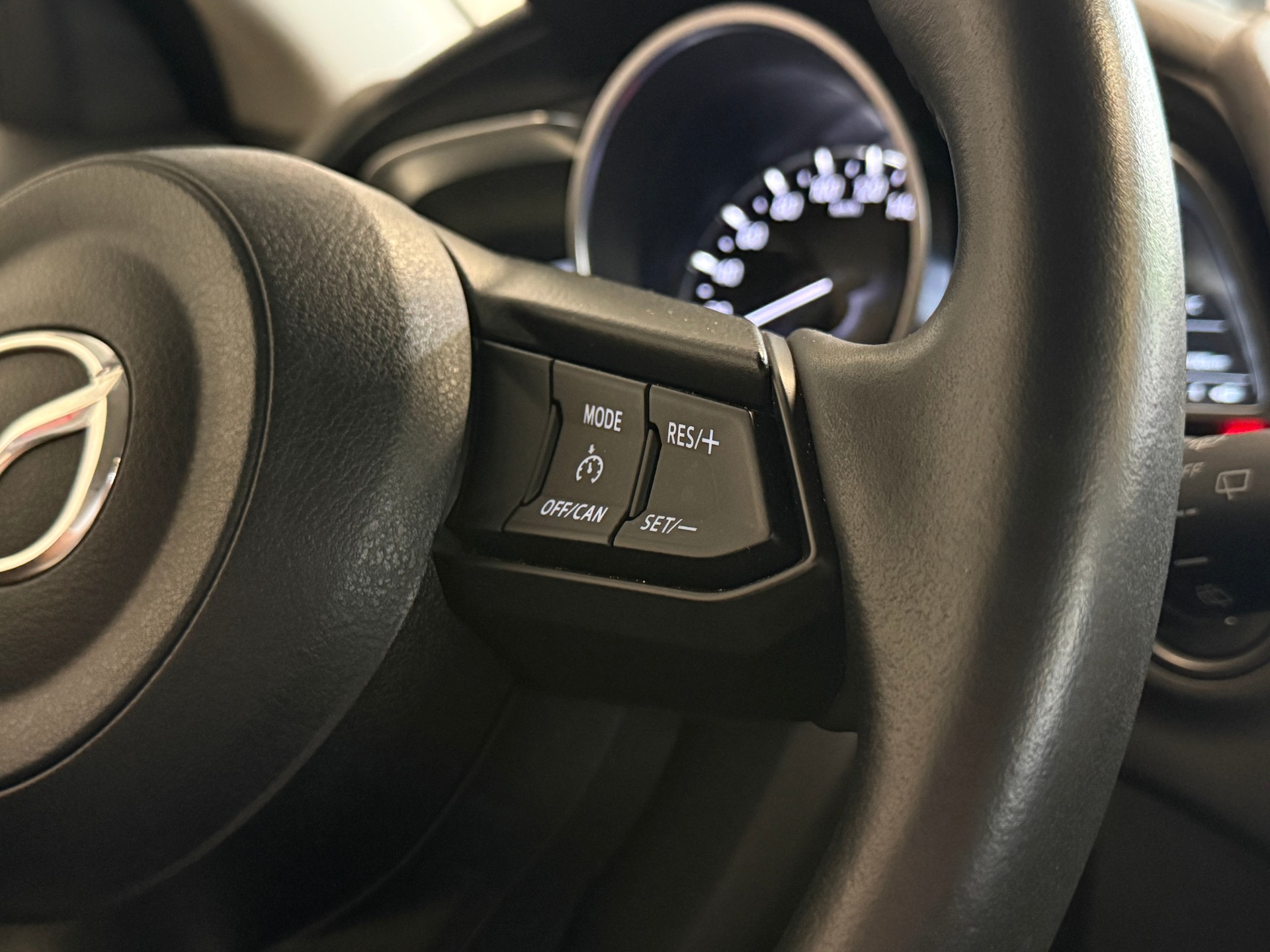 MAZDA 2 SKYACTIV-G 115 Mild Hybrid Homura-image-8