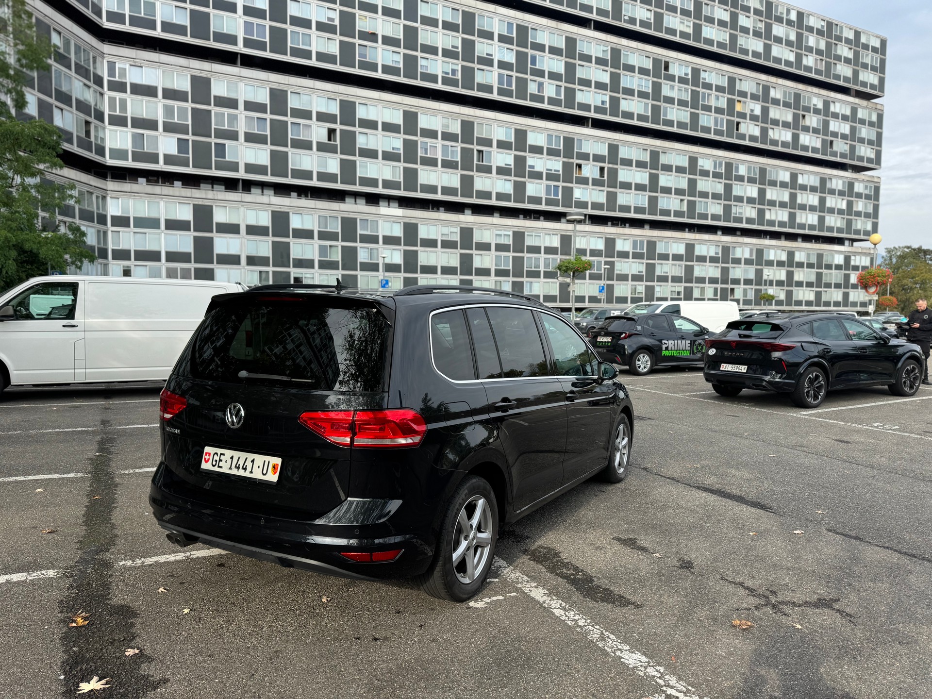 VW Touran 2.0 TDI BlueMotion Technology Highline DSG-image-7