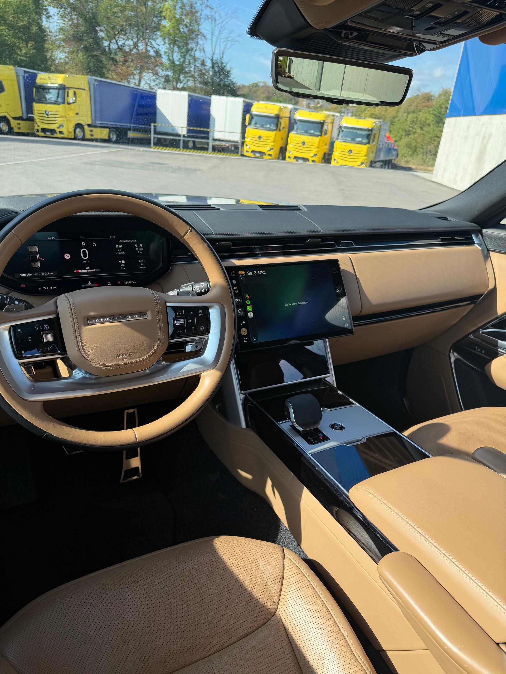 LAND ROVER 3.0 D I6 350 HSE-image-5