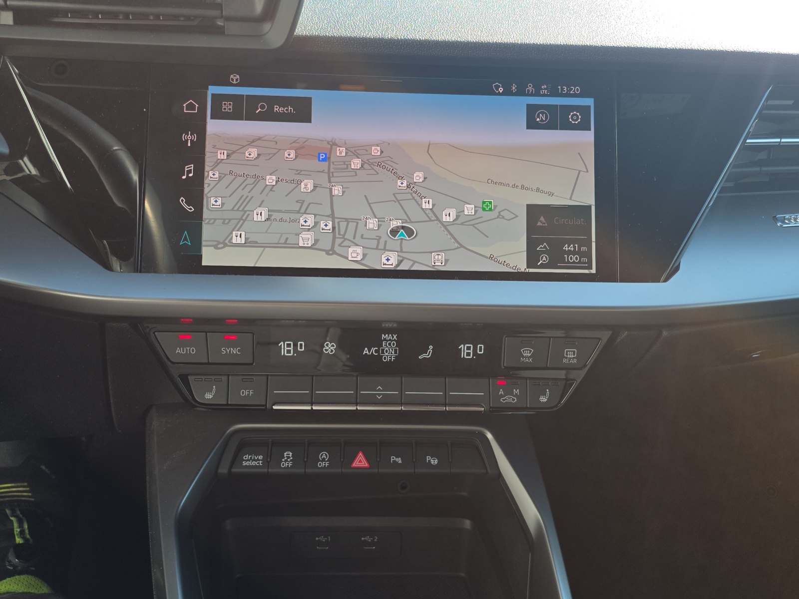 AUDI A3 Sportback 35 TFSI S-tronic-image-10