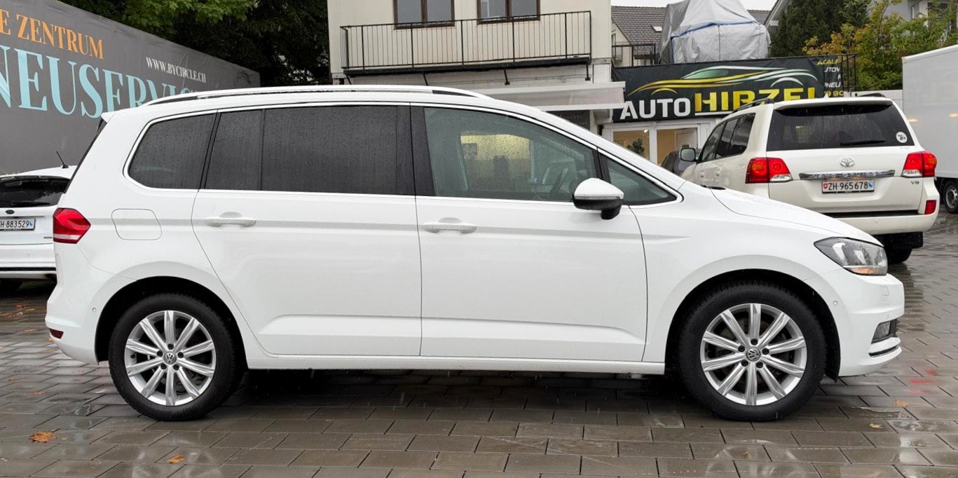 VW Touran 2.0 TDI BlueMotion Technology Highline DSG-image-5