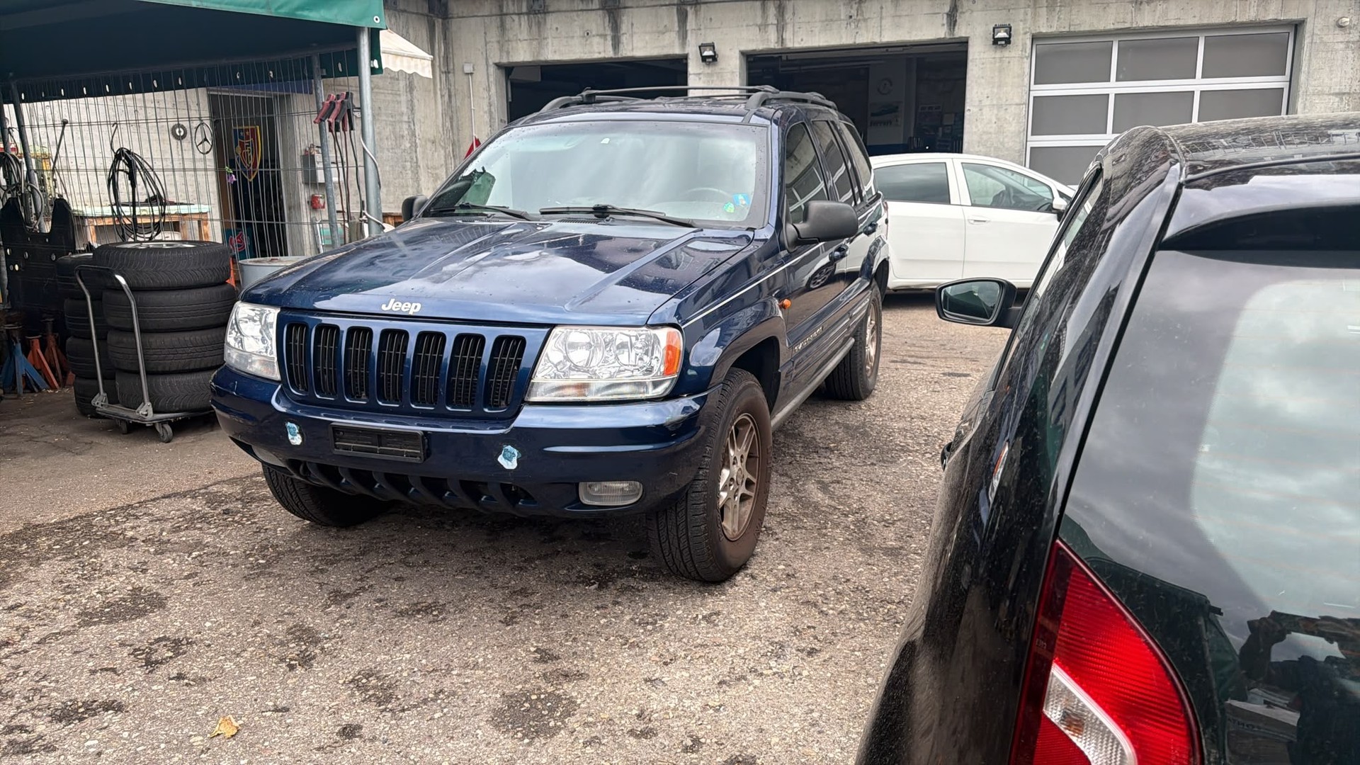 JEEP Grand Cherokee 4.7 Limited Automatic-image-1
