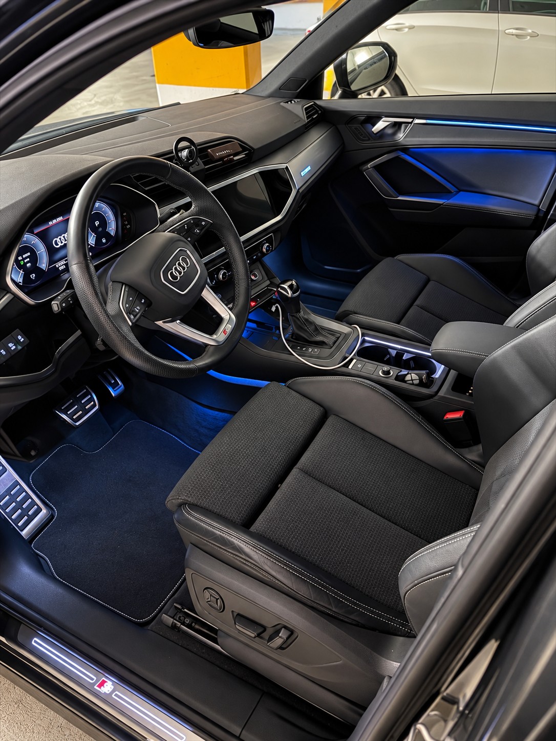 AUDI 1.4 45 TFSI e S line S-Tronic-image-2