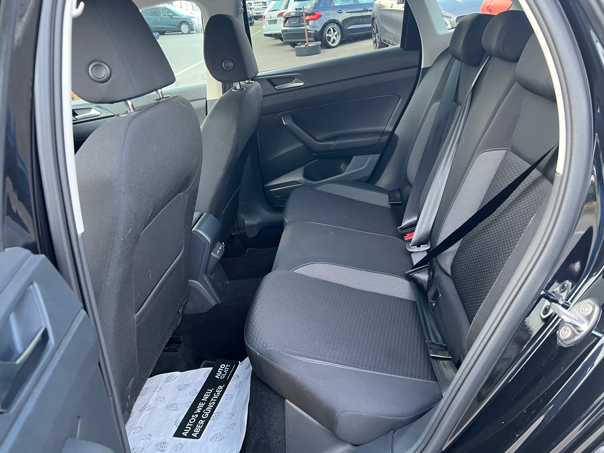 VW Taigo 1.0 TSI Life DSG-image-22