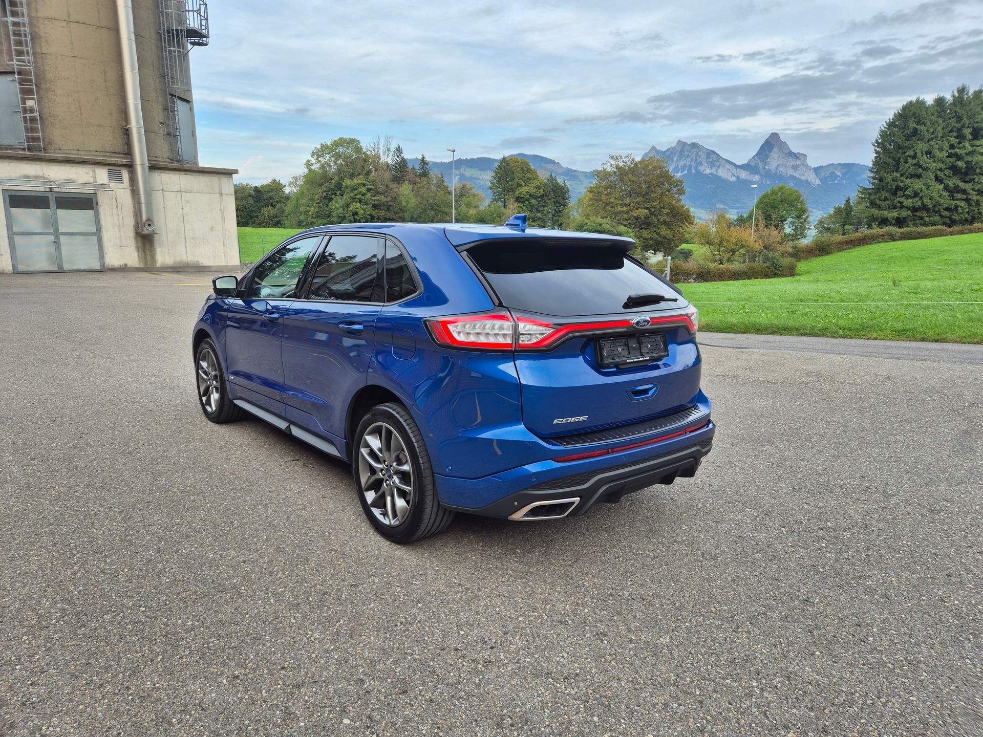 FORD Edge 2.0 TDCi ST-Line 4WD PowerShift-image-2