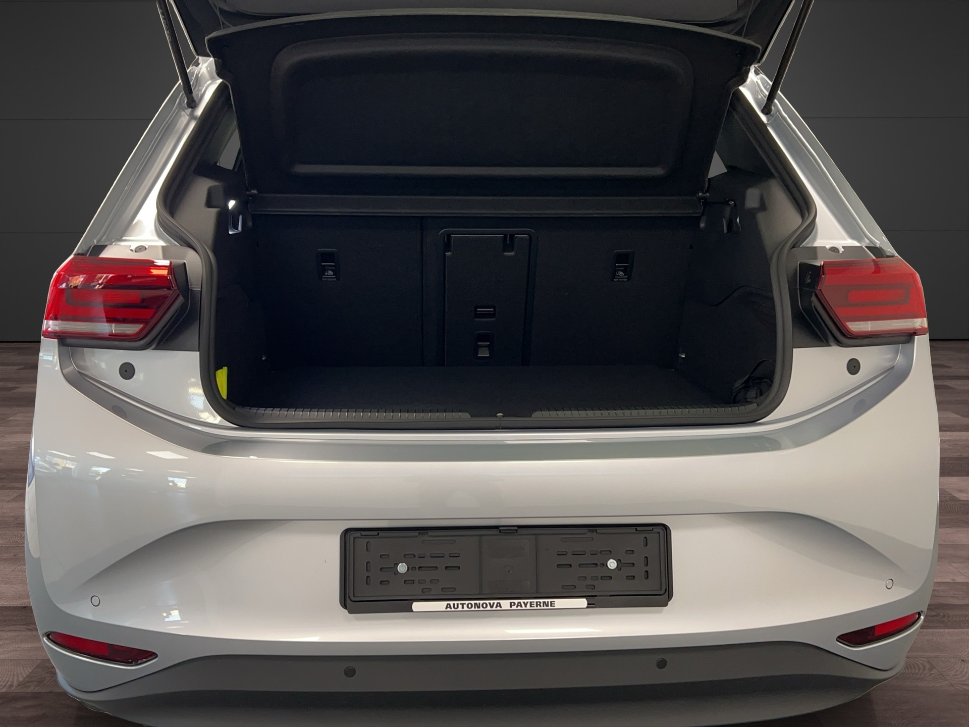 VW ID.3 Neo 58 kWh 190 PS Life-image-12